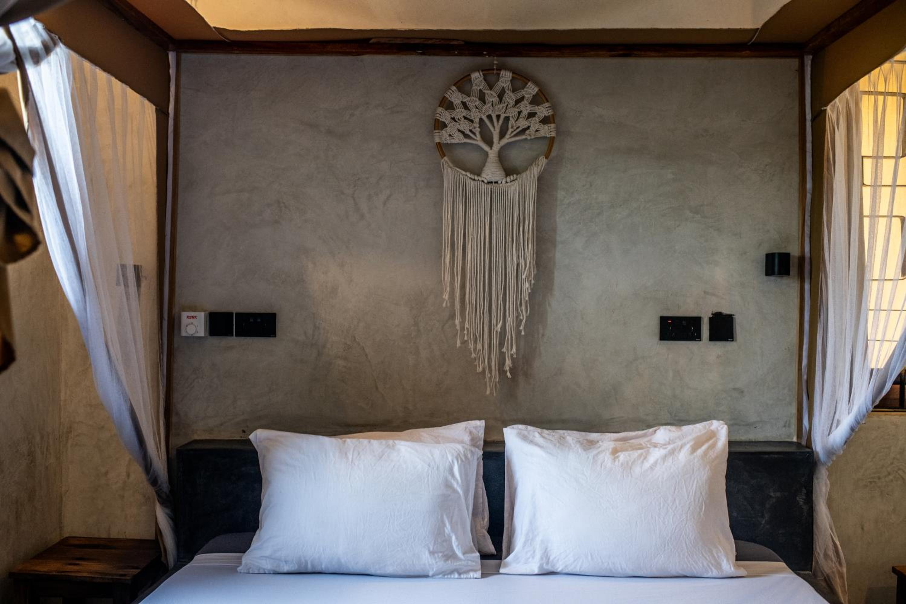Baobab Bungalows