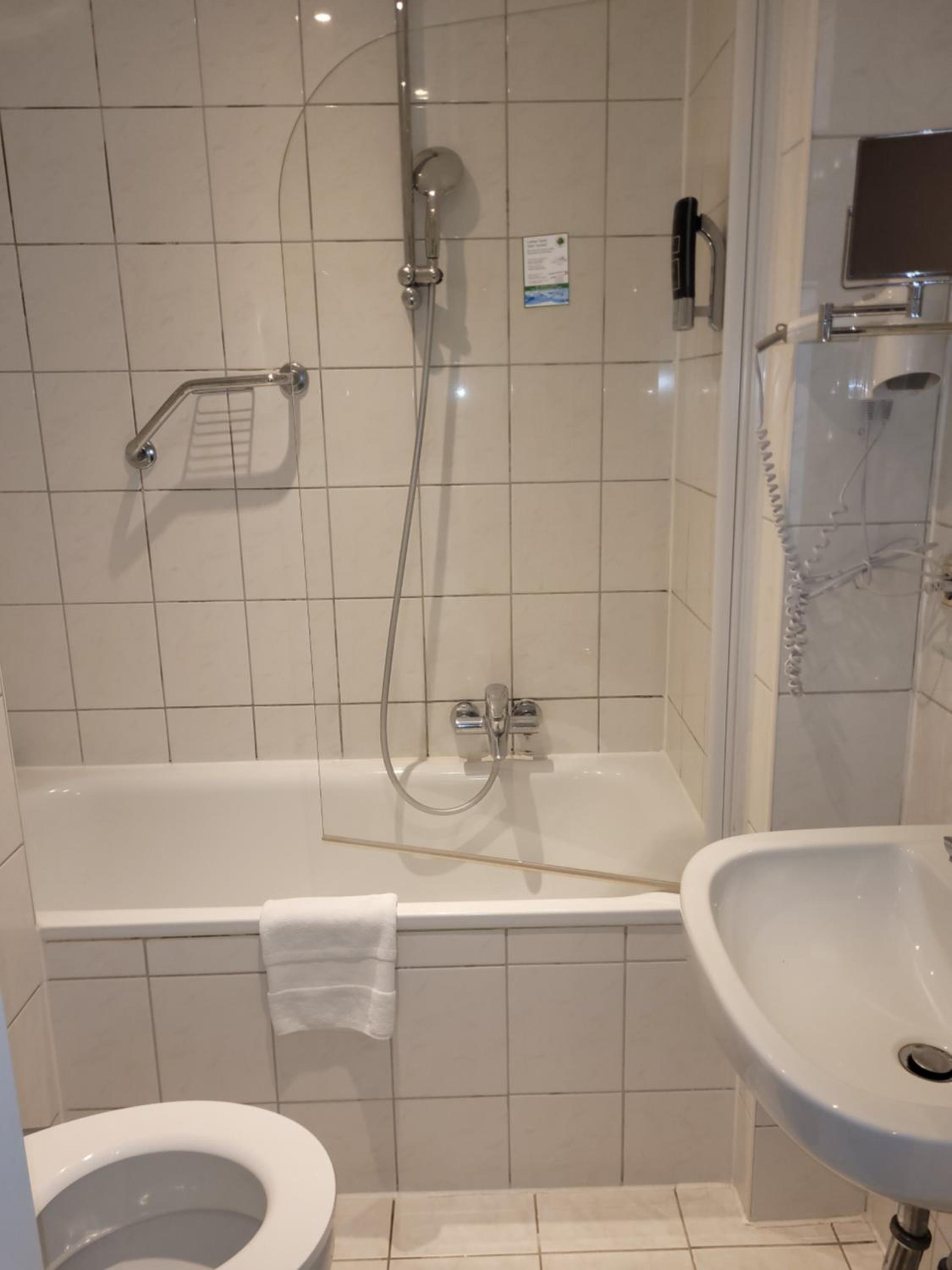 Hotel Franken an der Messe - Property Image 8