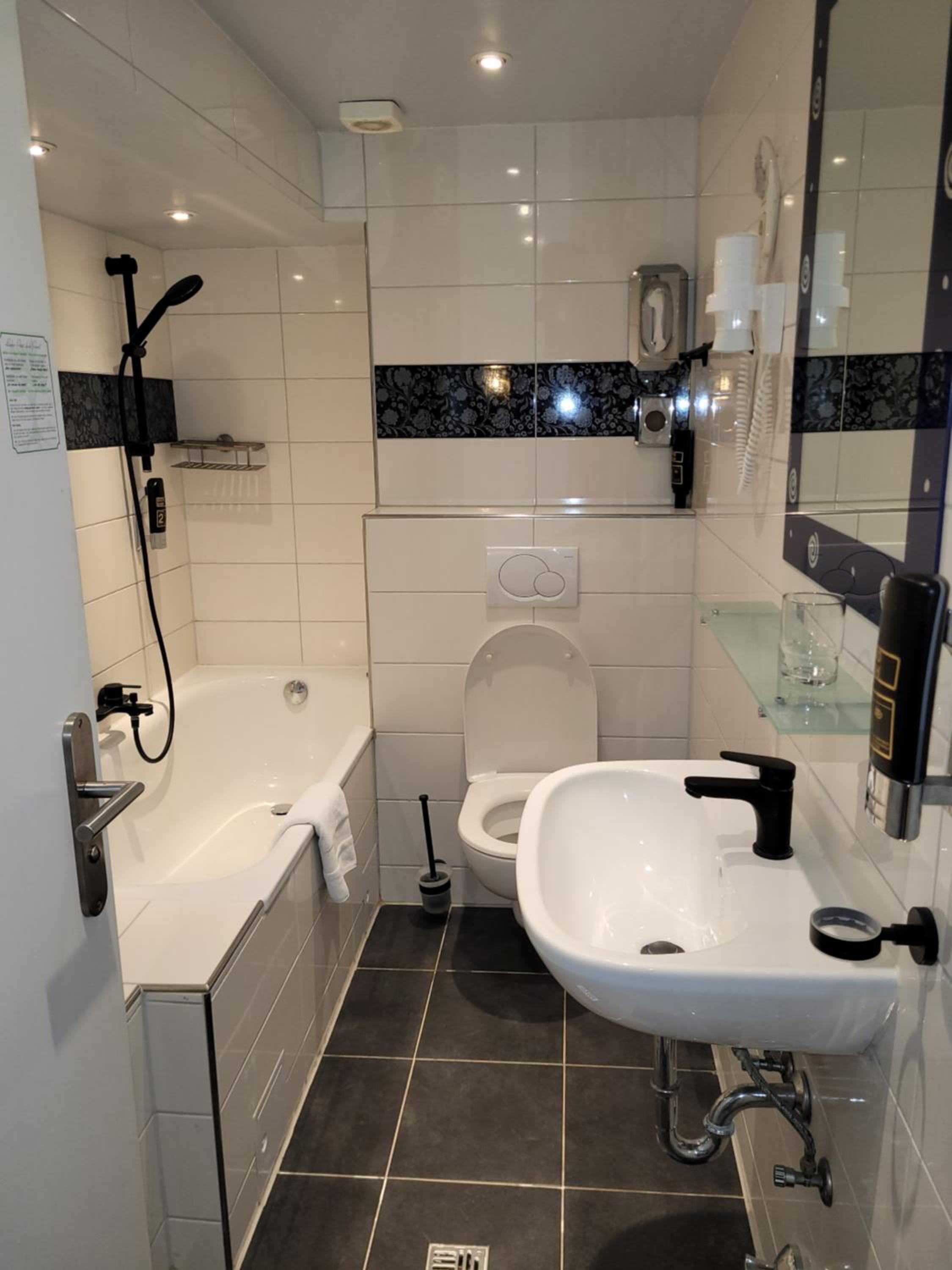 Hotel Franken an der Messe - Property Image 22