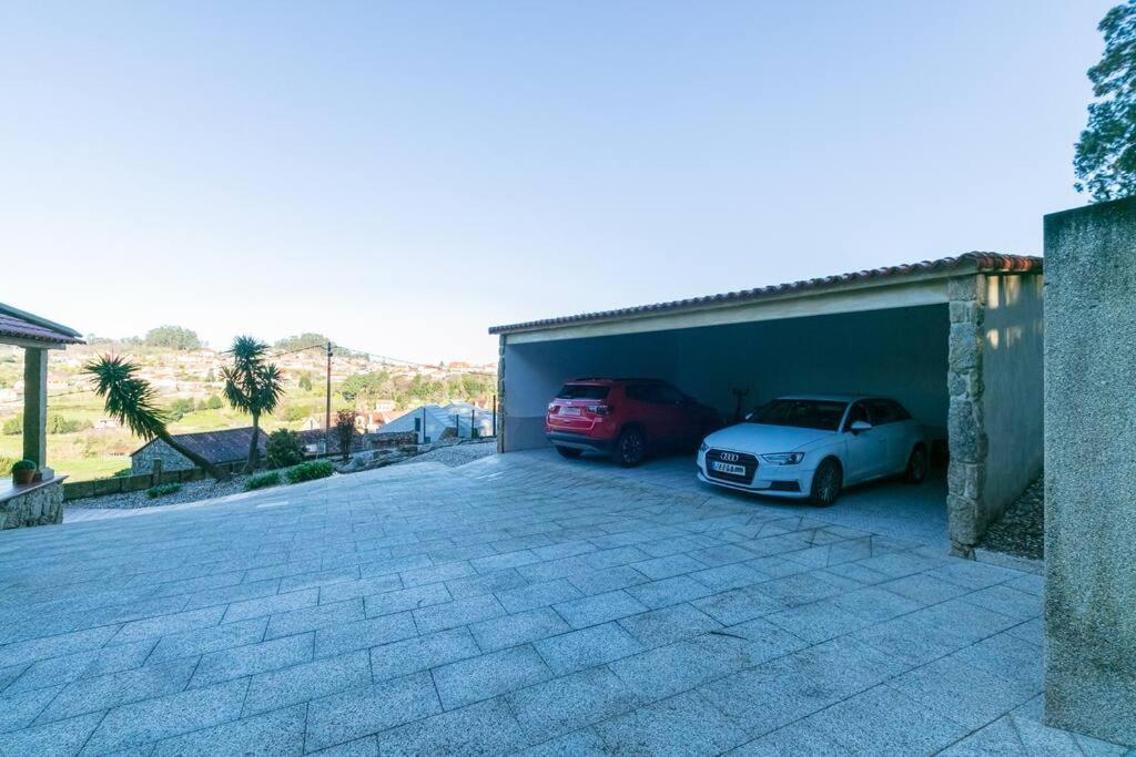 Encantadora villa con piscina by CABANA Rentals
