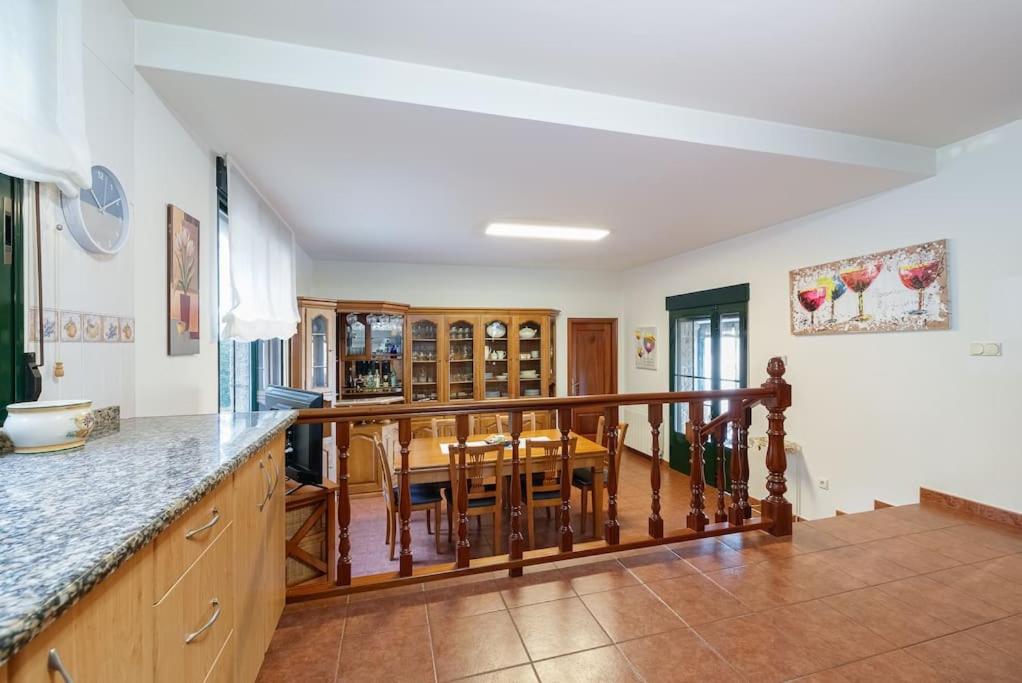 Encantadora villa con piscina by CABANA Rentals