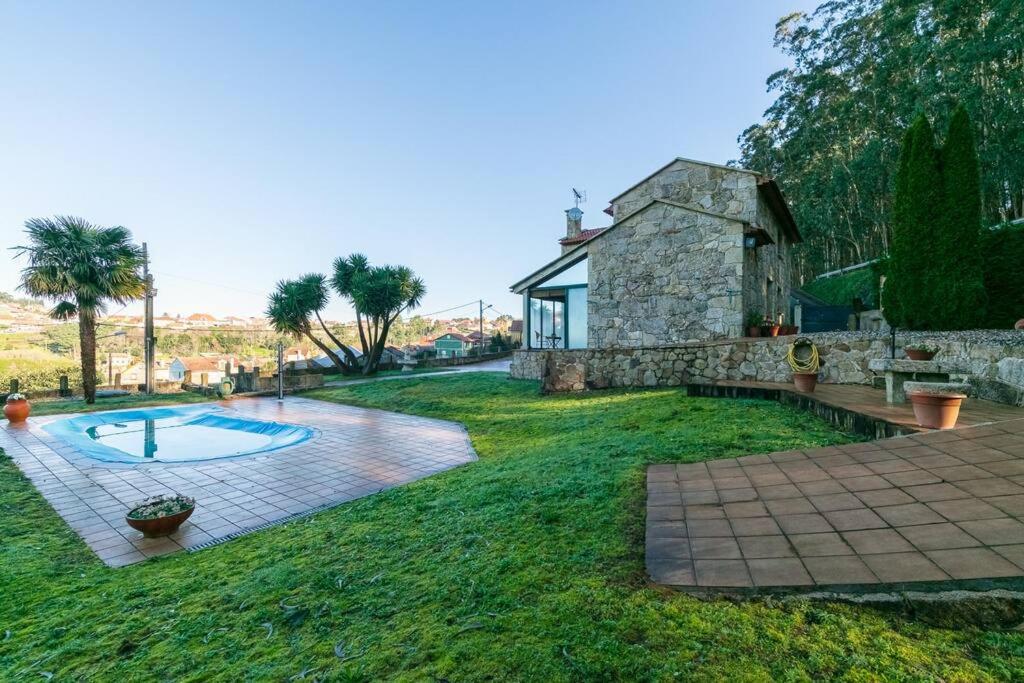 Encantadora villa con piscina by CABANA Rentals
