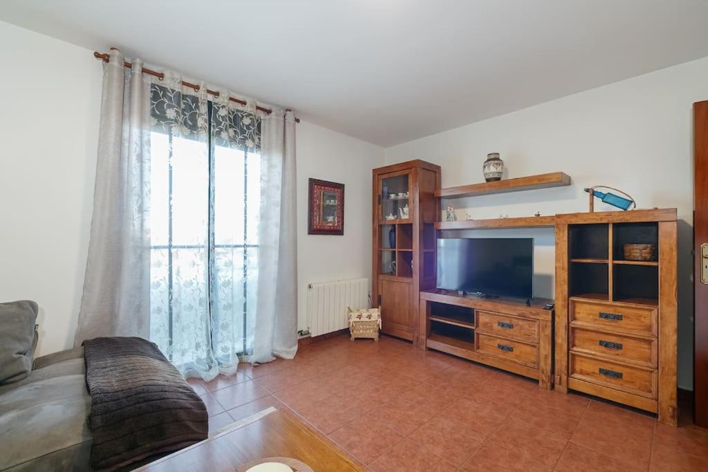 Encantadora villa con piscina by CABANA Rentals