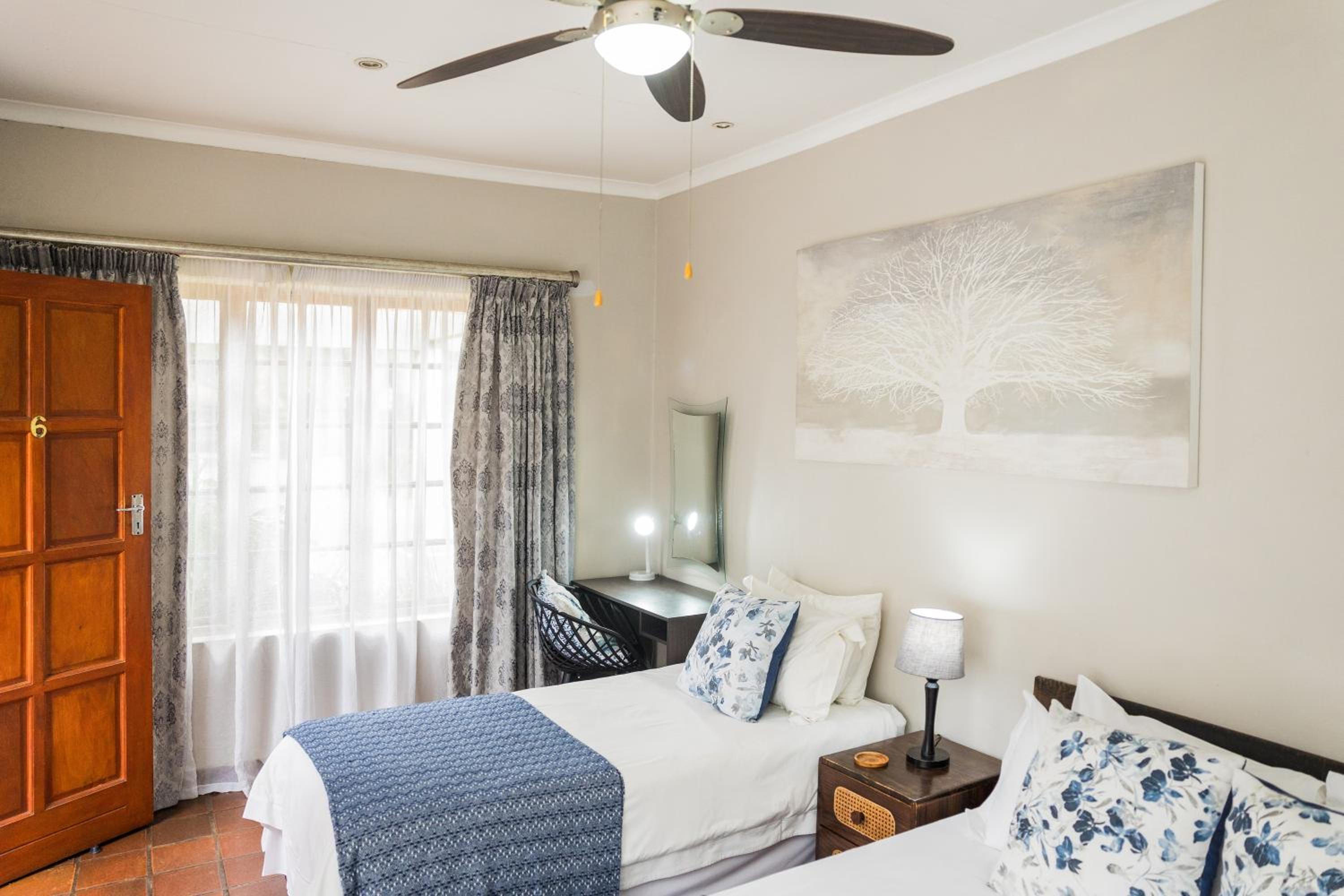 Rozendal Guest House