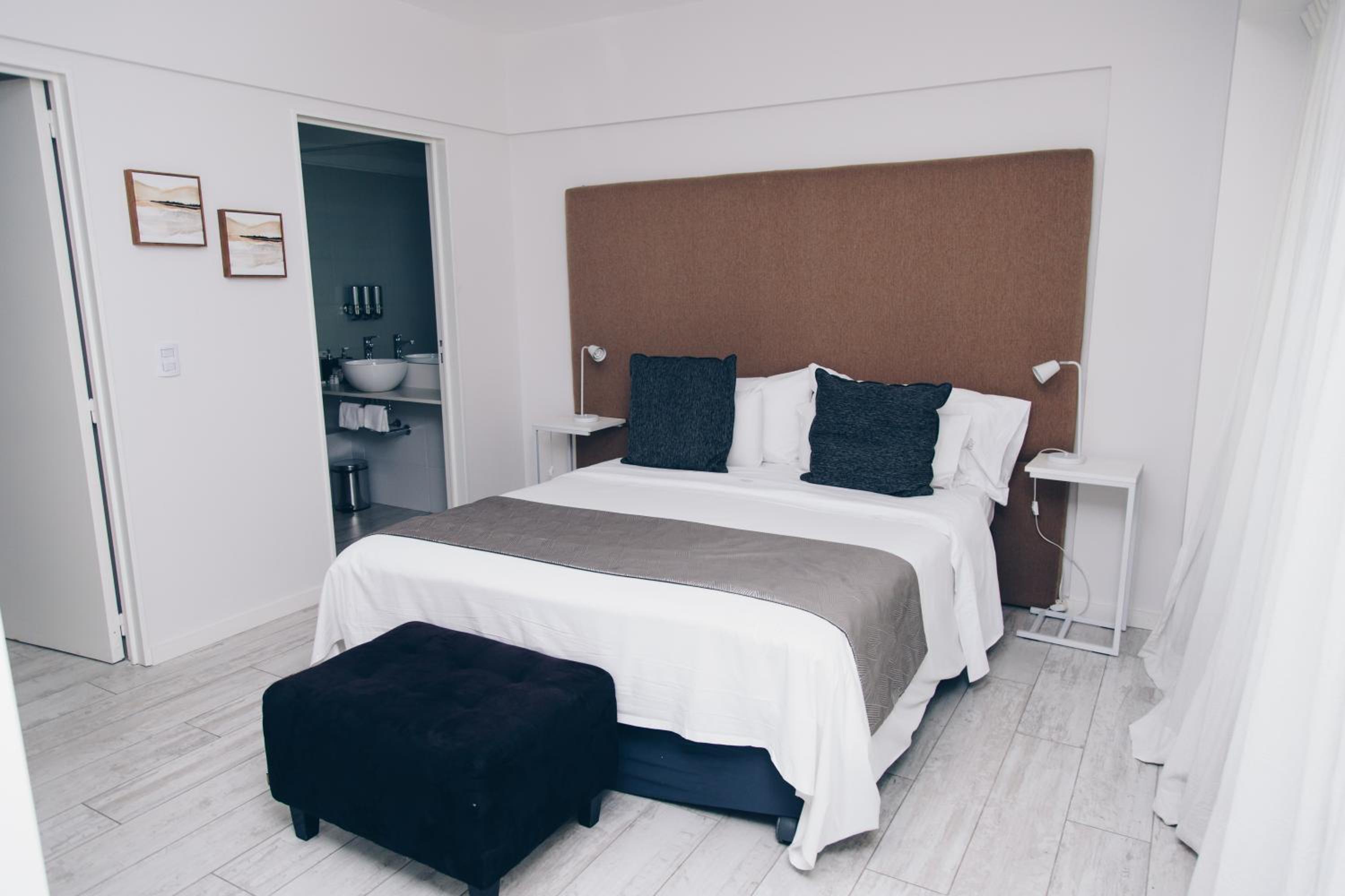 Miravida Soho Apartments