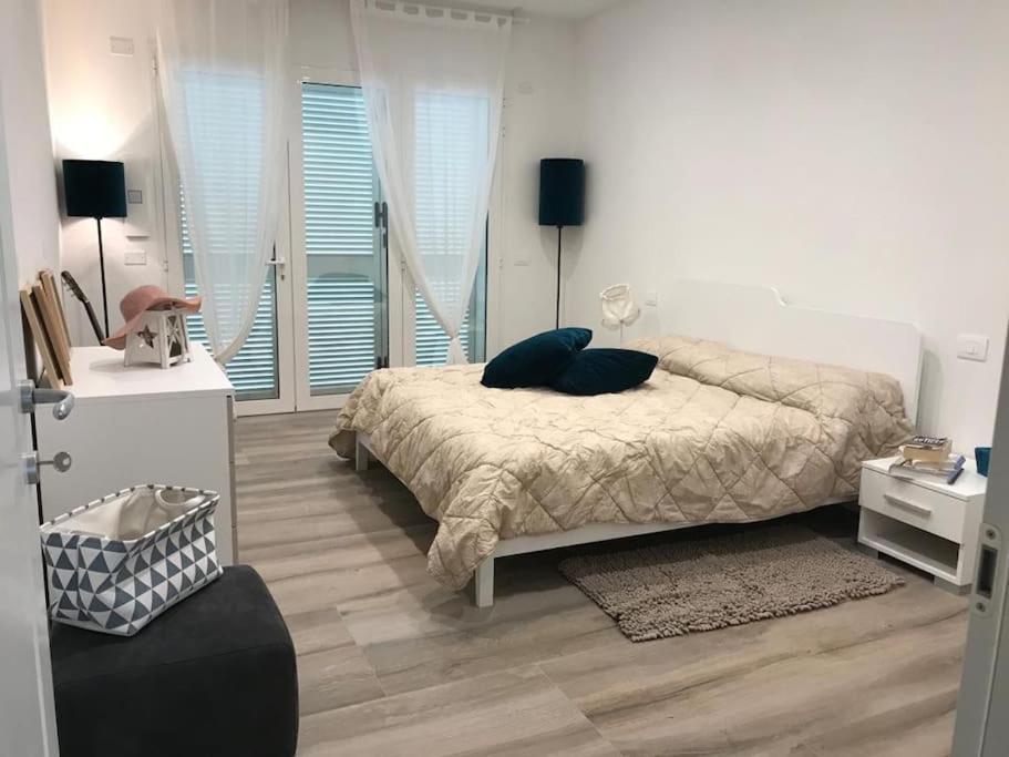 VILLA BRIANZA A TAGLIATA DI CERVIA 30 MT MARE view 4