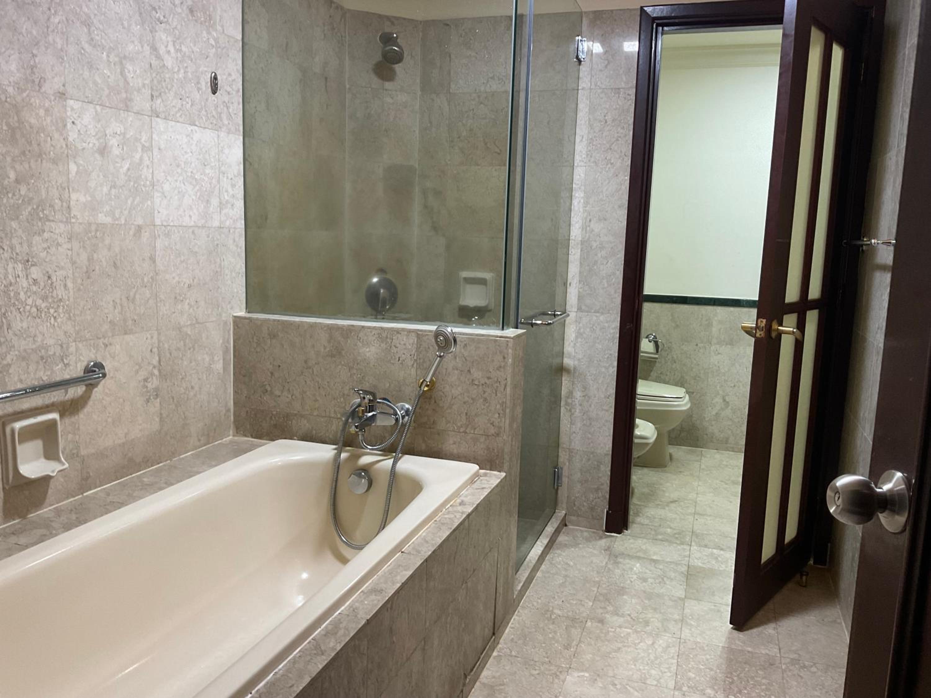 Regal Service Suite at Times Square, Kuala Lumpur