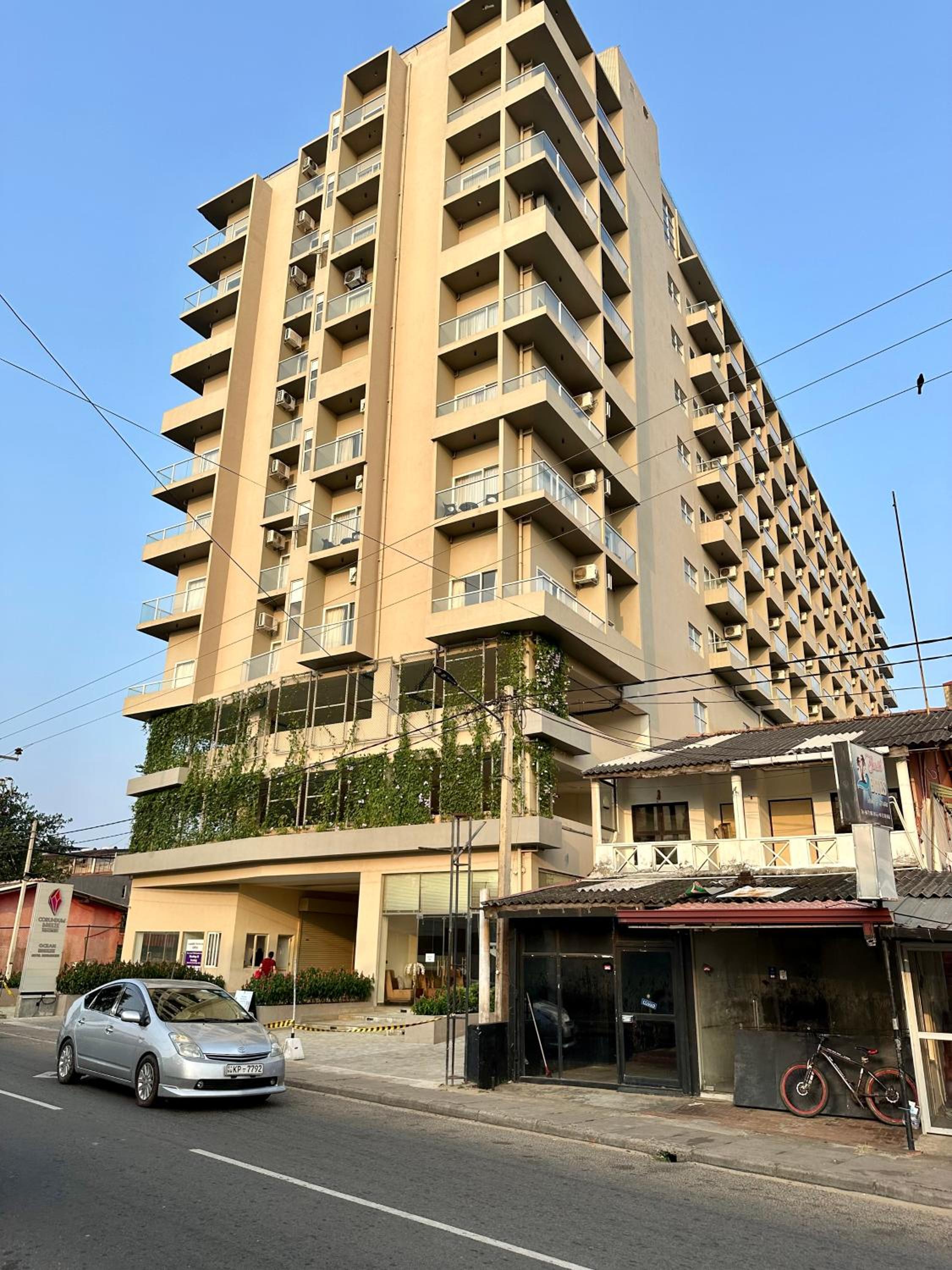 Hotel Ocean Breeze Hotel Residencies BritLanka Apartments Negombo - Image 1