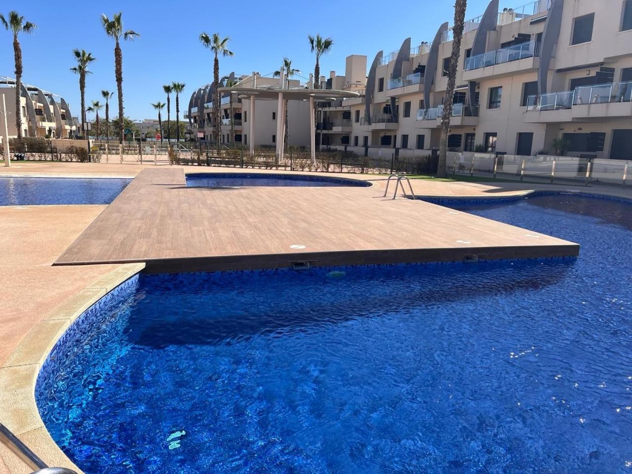 Elisa Bay apartment Mil Palmeras