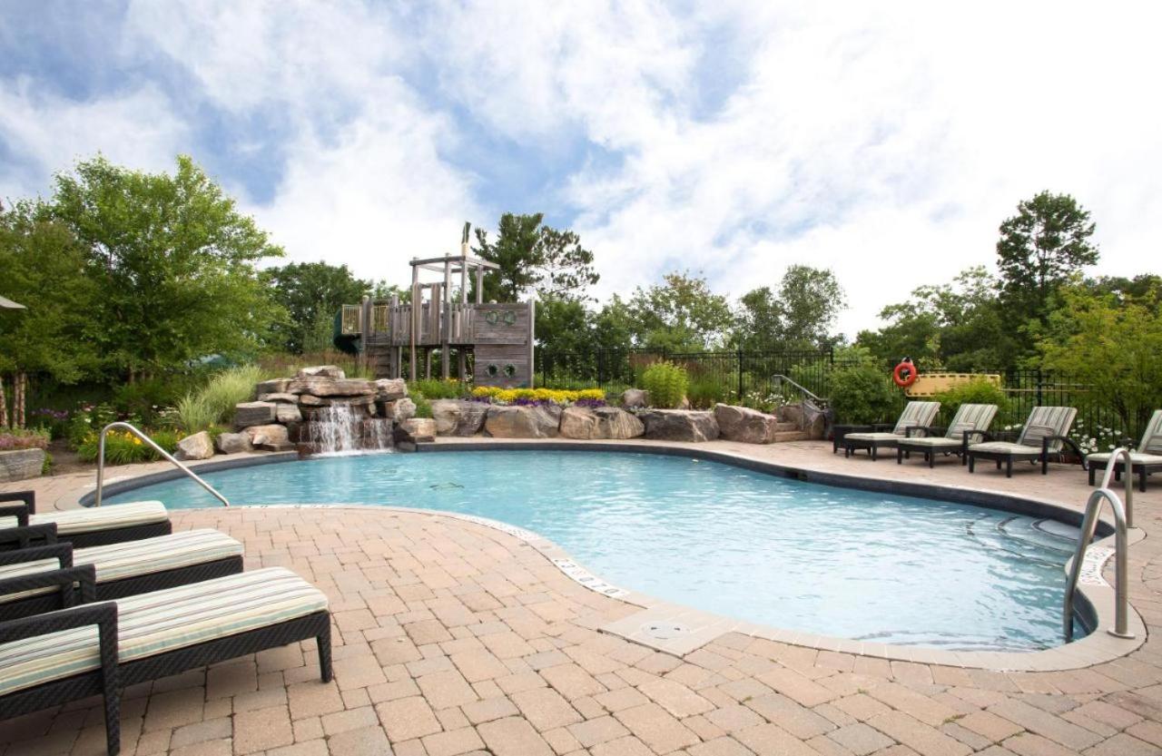 Luxury Resort Villa in Muskoka
