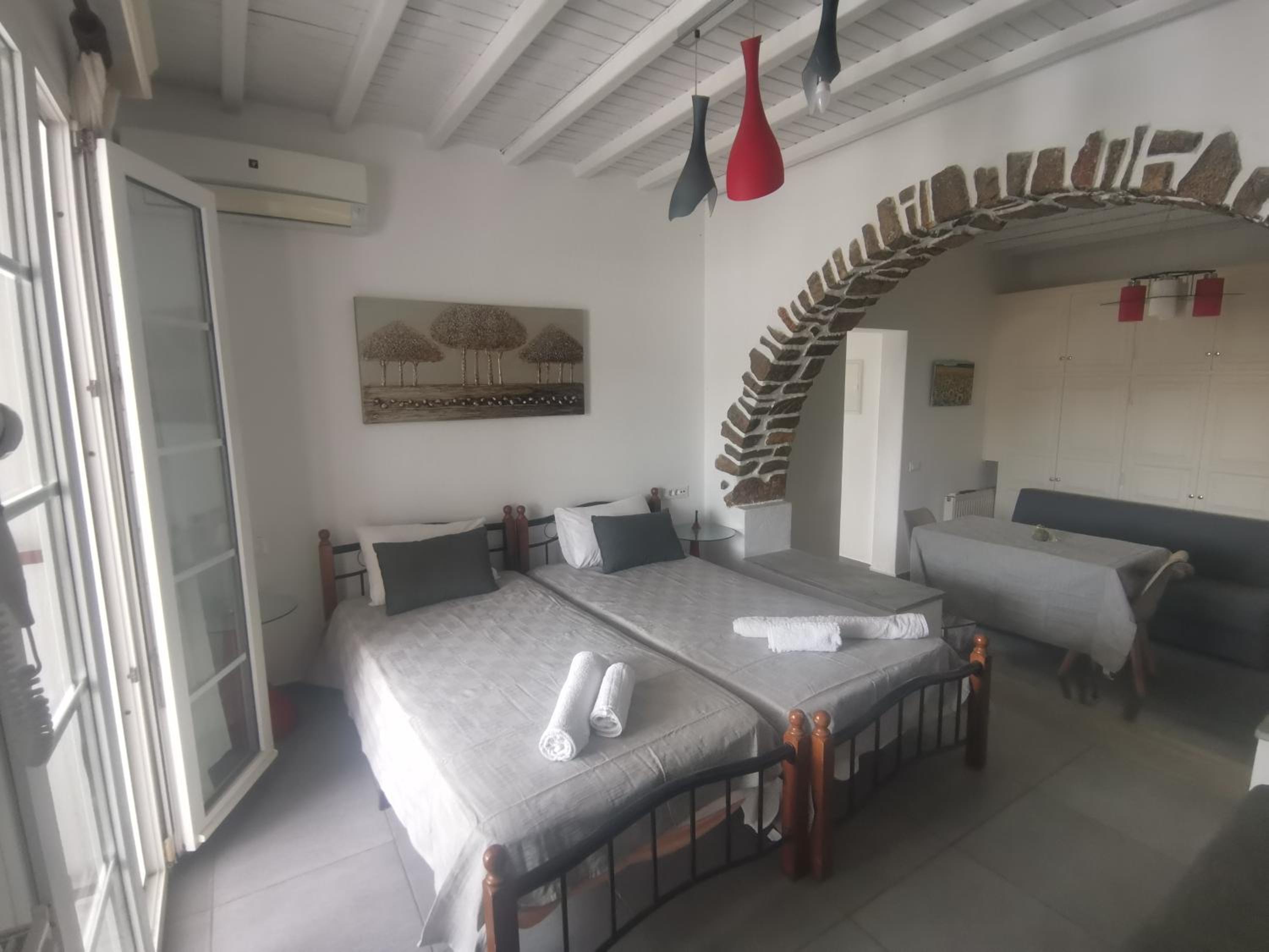 VILLA VASILIS ORNOS