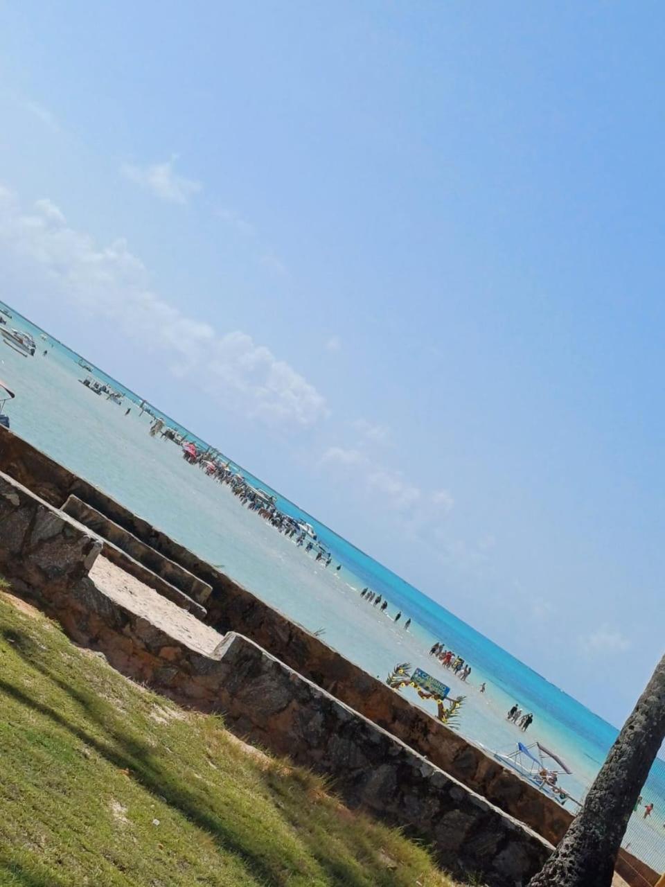 Beira Mar - Em frente ao Caminho de Moisés