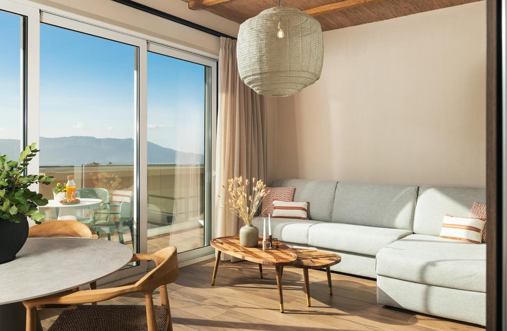 Raviewha Luxury Apartments