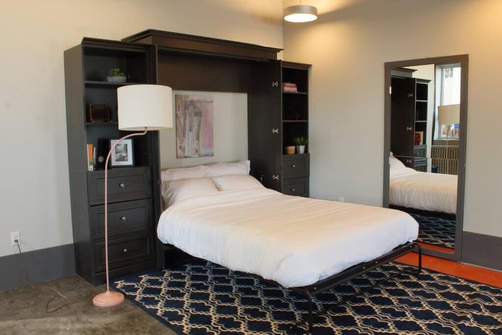 Suite #B, Industrial Styling, AC