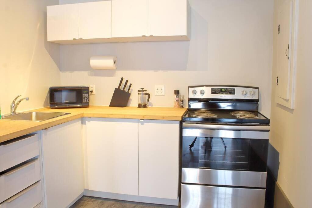 Suite #B, Industrial Styling, AC