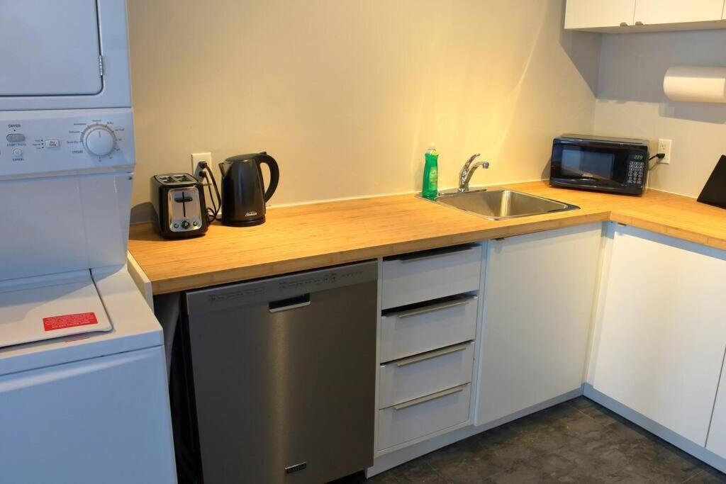 Suite #B, Industrial Styling, AC