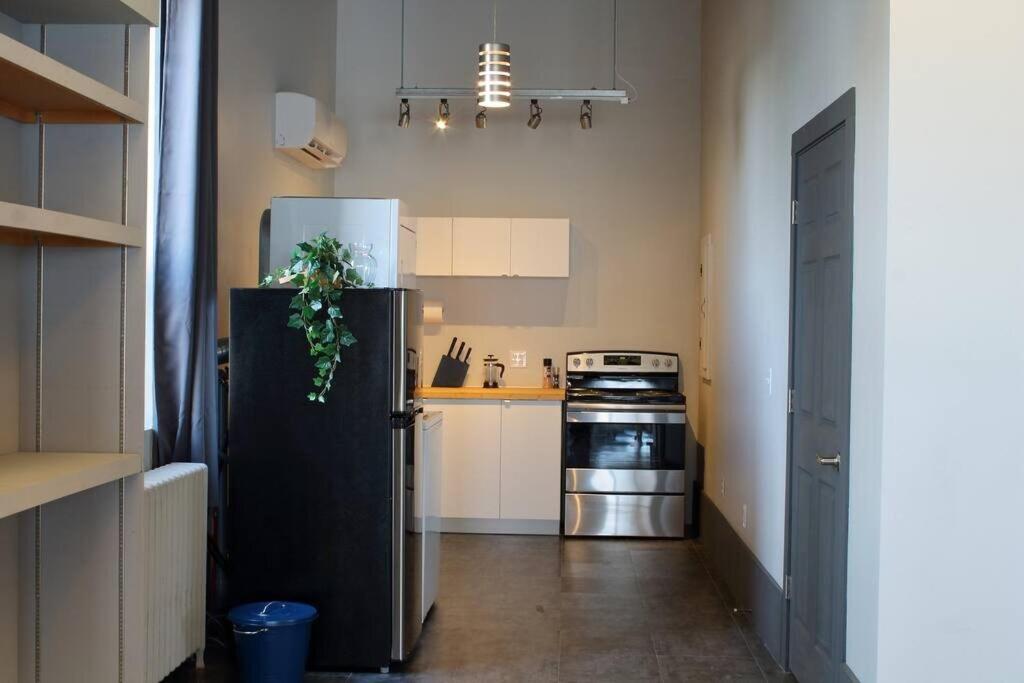Suite #B, Industrial Styling, AC