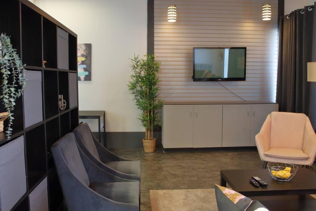 Suite #B, Industrial Styling, AC