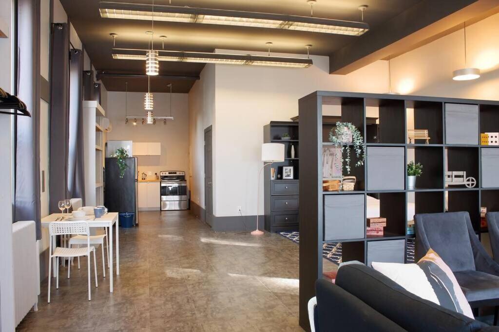 Suite #B, Industrial Styling, AC