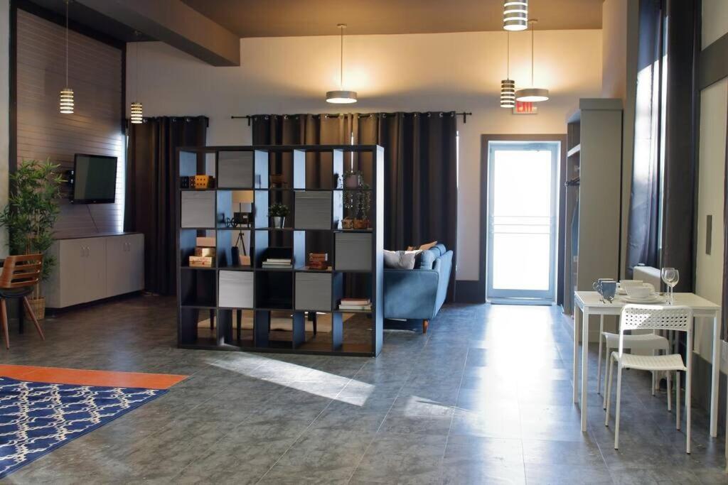 Suite #B, Industrial Styling, AC