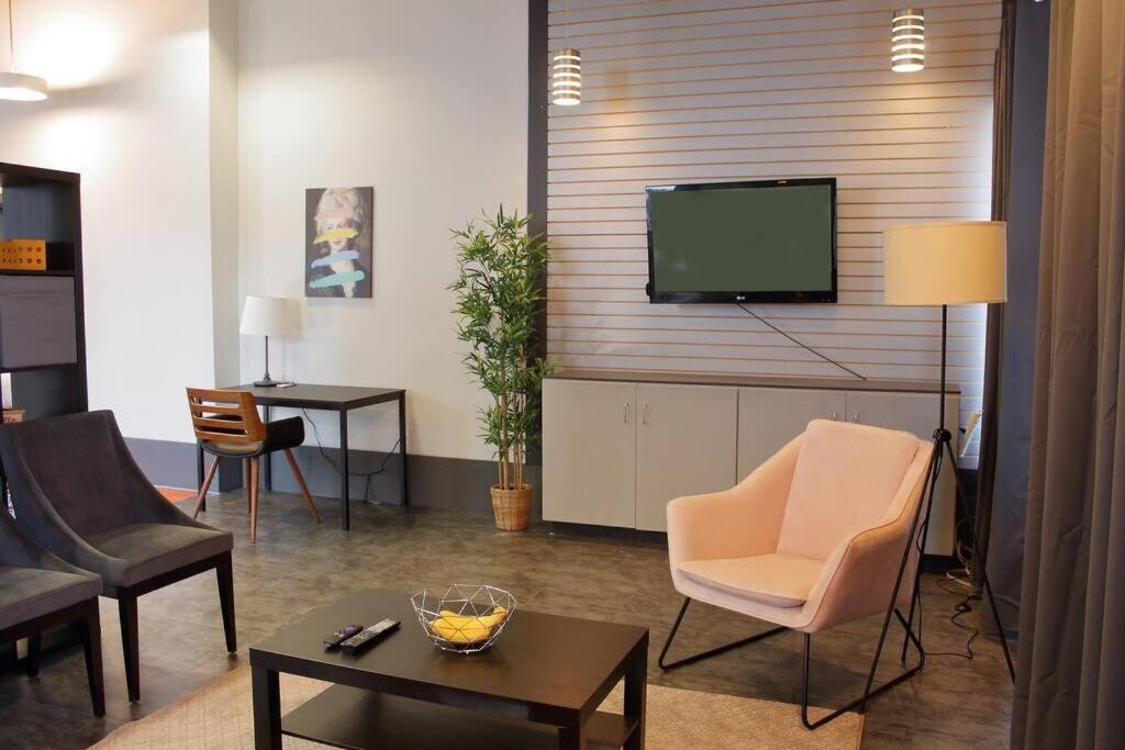 Suite #B, Industrial Styling, AC