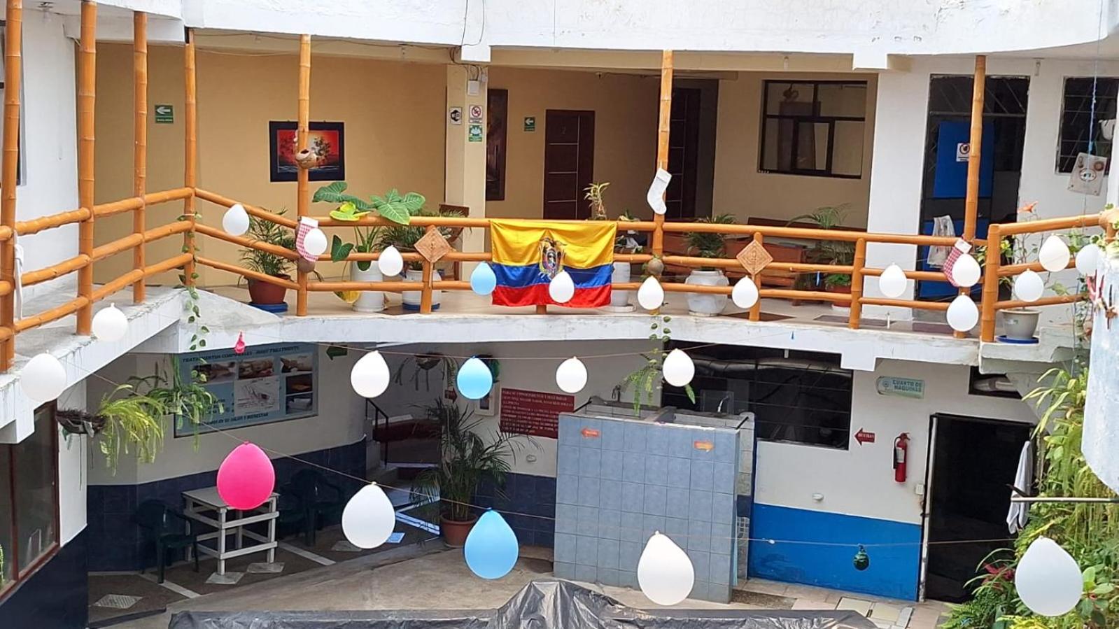 Hostal y Complejo Turístico La Rueda