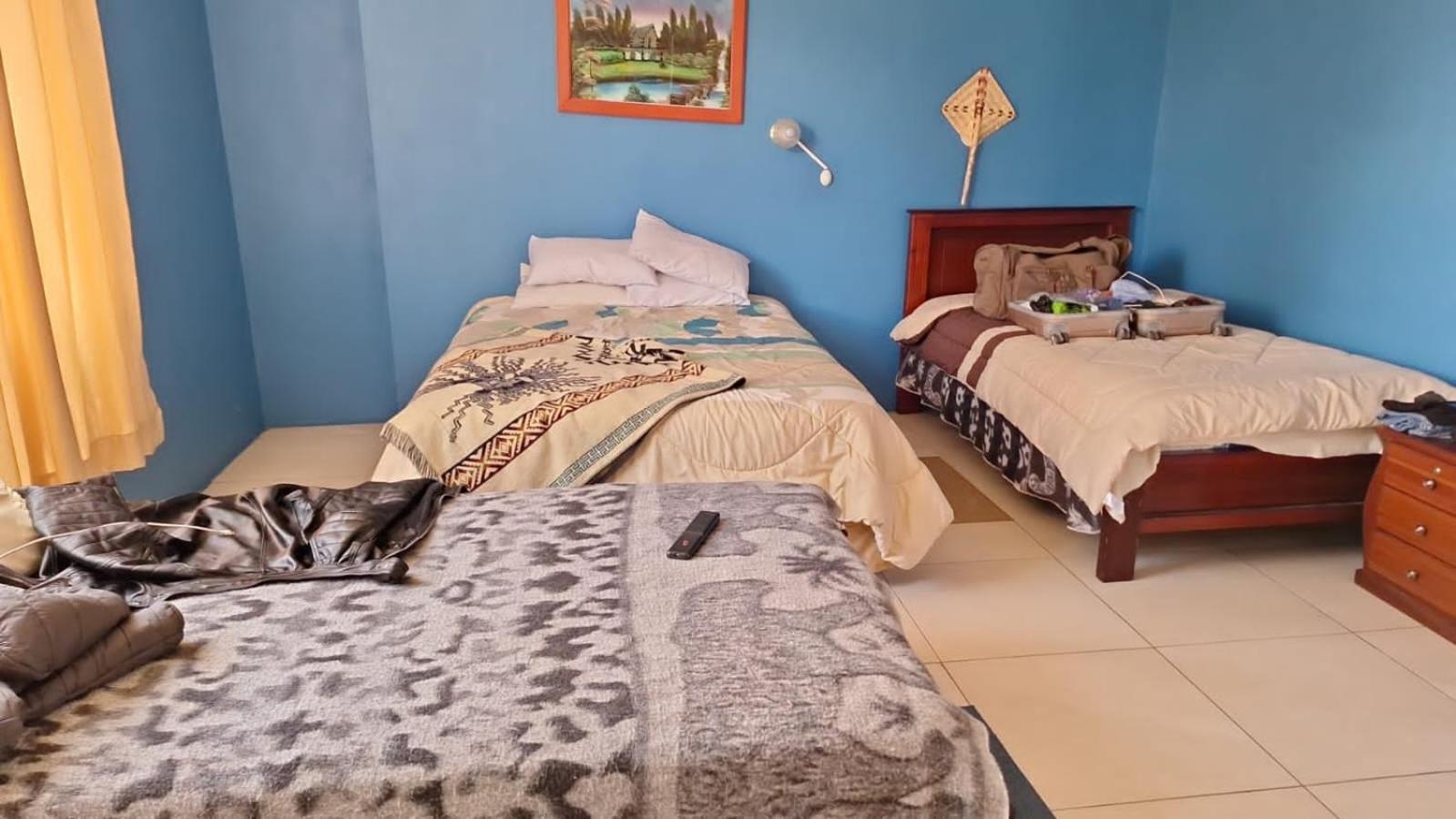 Hostal y Complejo Turístico La Rueda