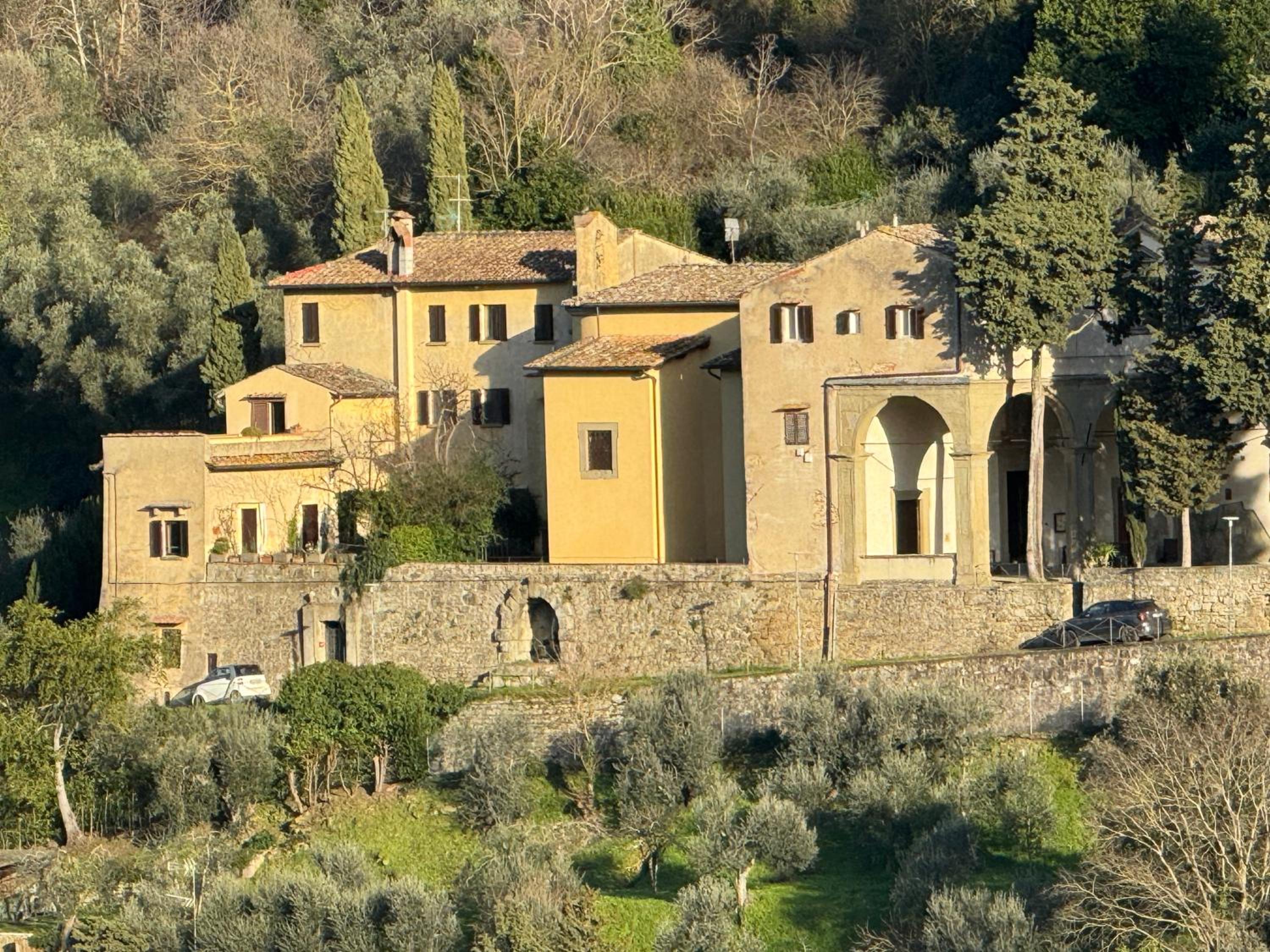 Florence Rock Apartment