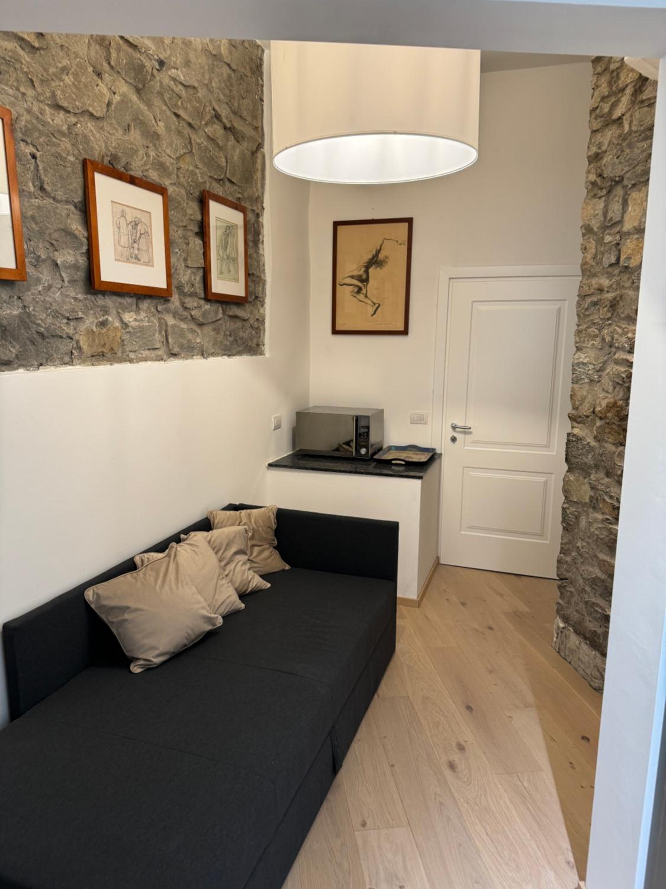 Florence Rock Apartment