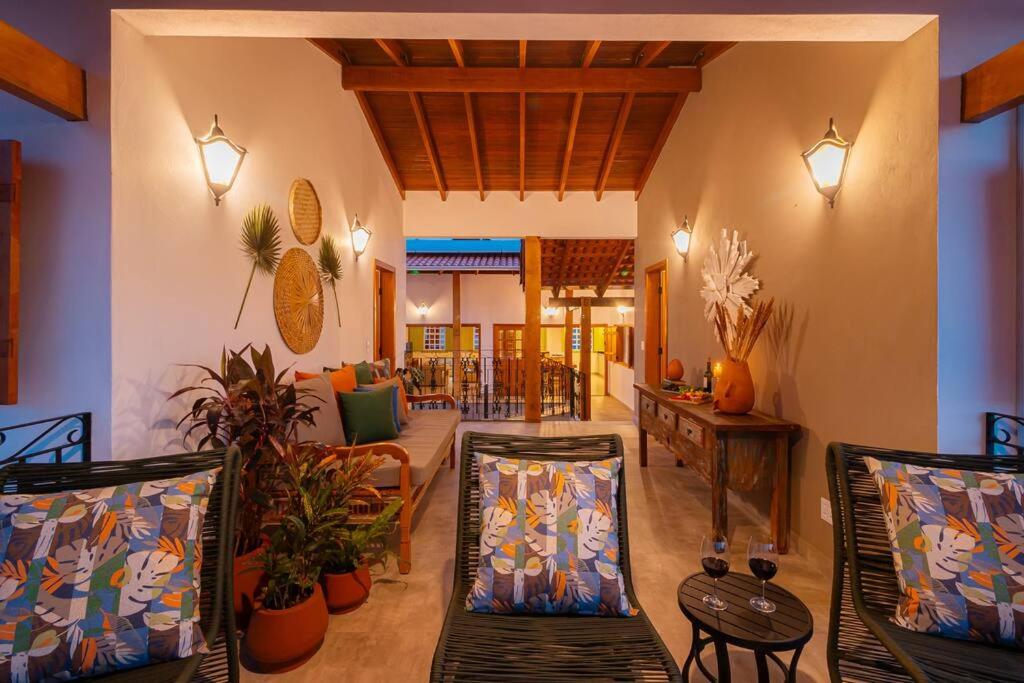Solar da Matutina- Centro Histórico a 4 min da Rua do Lazer- Casa nova com piscina e vista maravilhosa