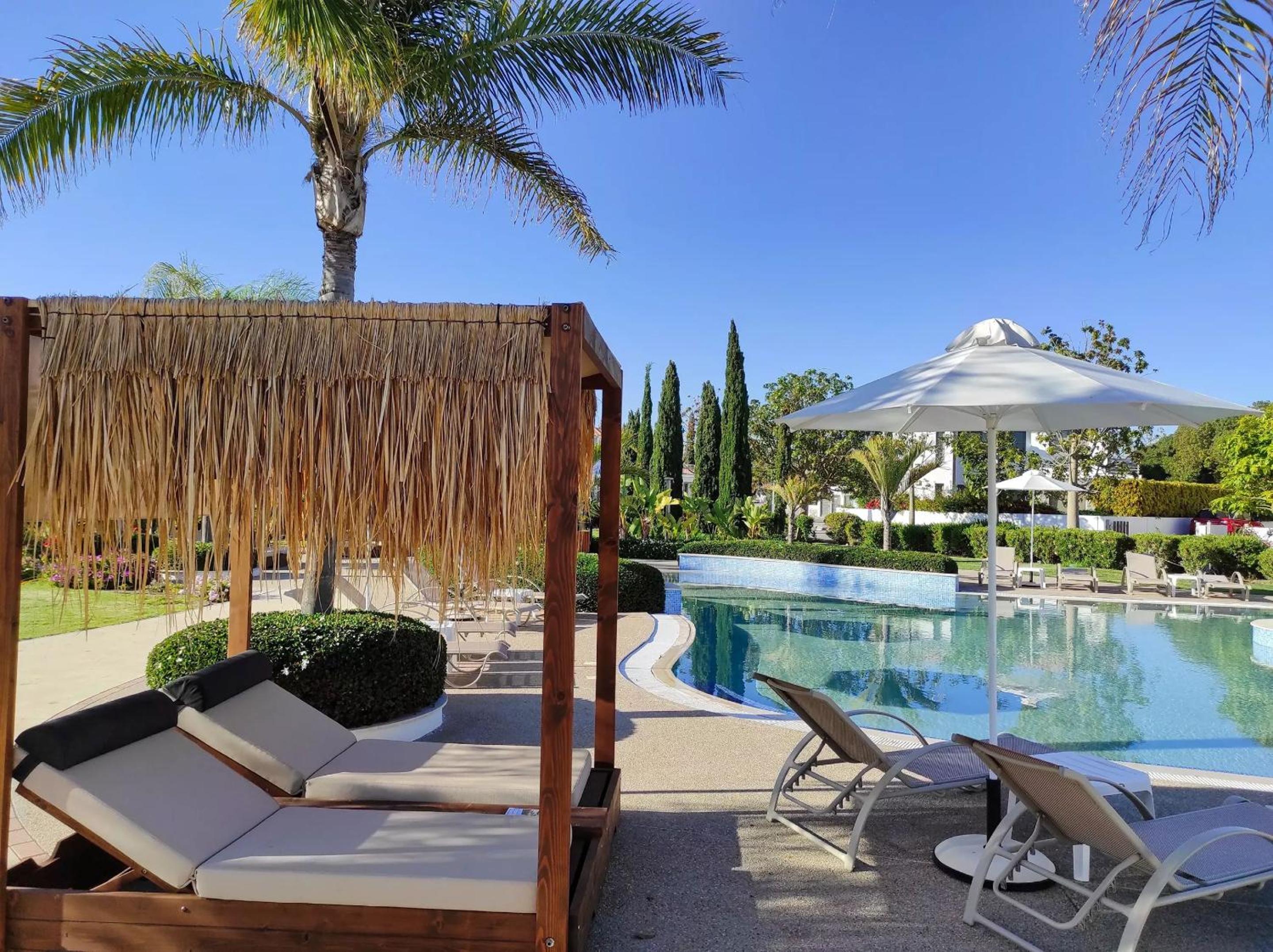 Luxury Beachfront Villa With Private Pool, Private Beach, Yoga & Sea Adventures