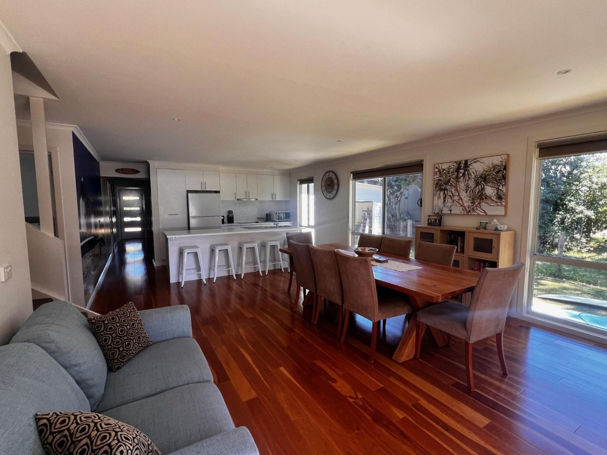 Bay Breeze Retreat