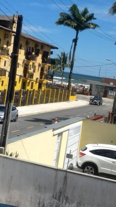 lindo sobrado!50mts do mar!
