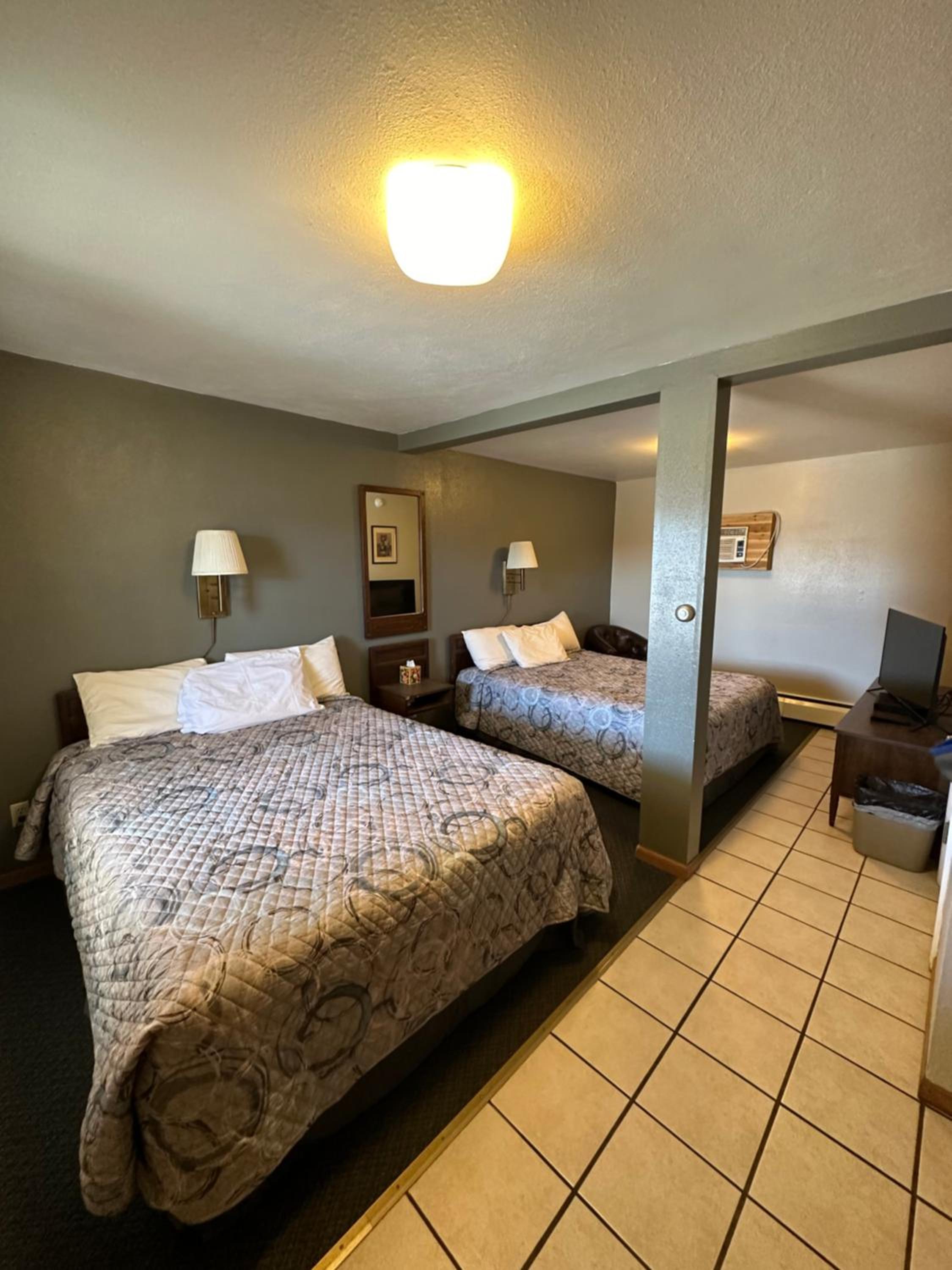 Sportsman Motel