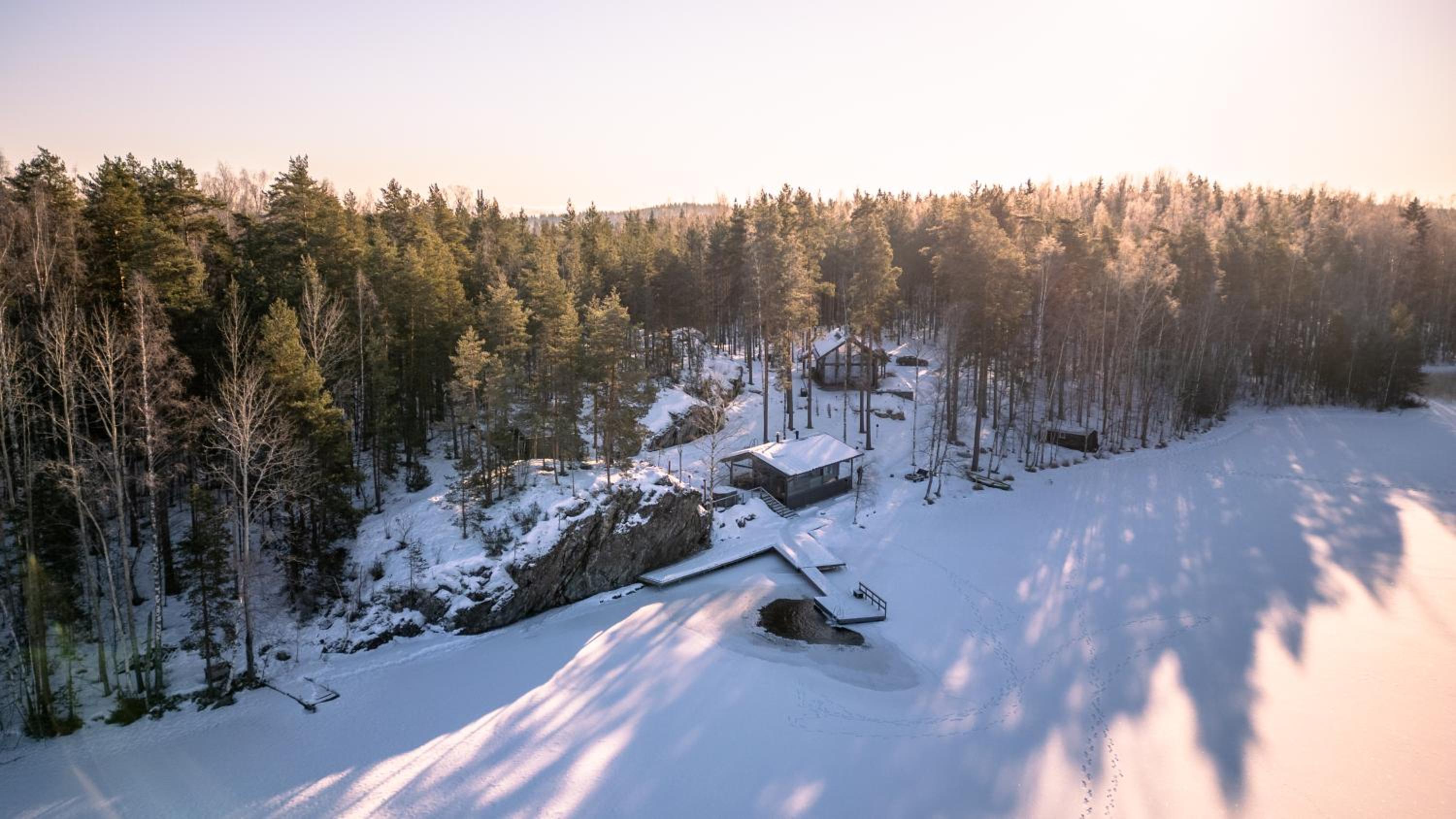 Lakeside Cabin in Heinola