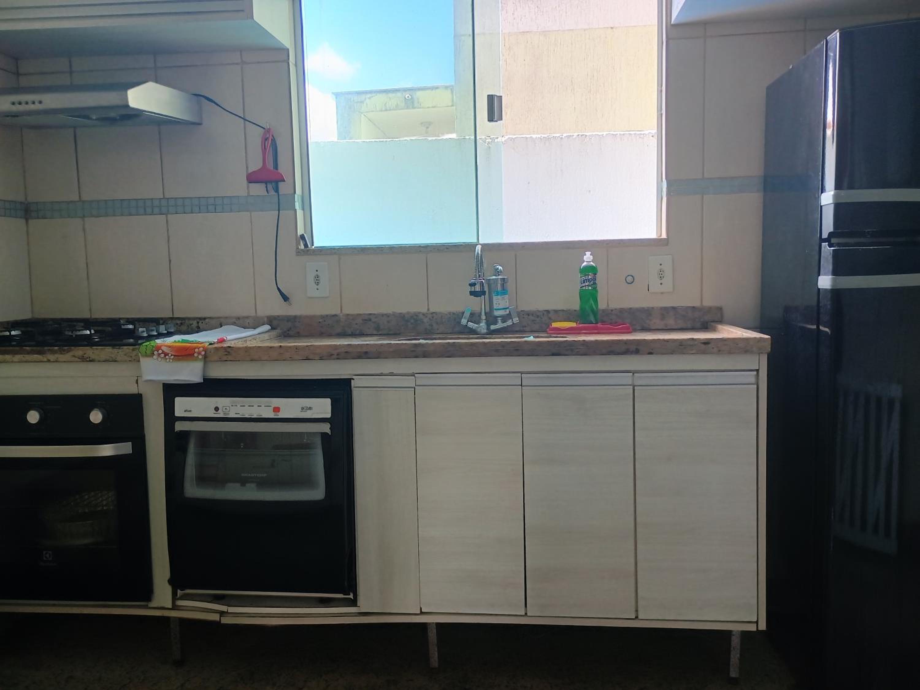 Triplex 3 quartos a 100 metros de Costa Azul