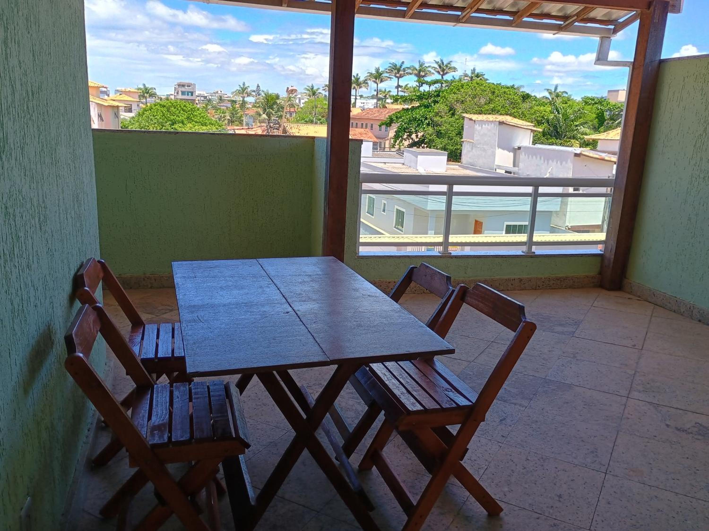 Triplex 3 quartos a 100 metros de Costa Azul