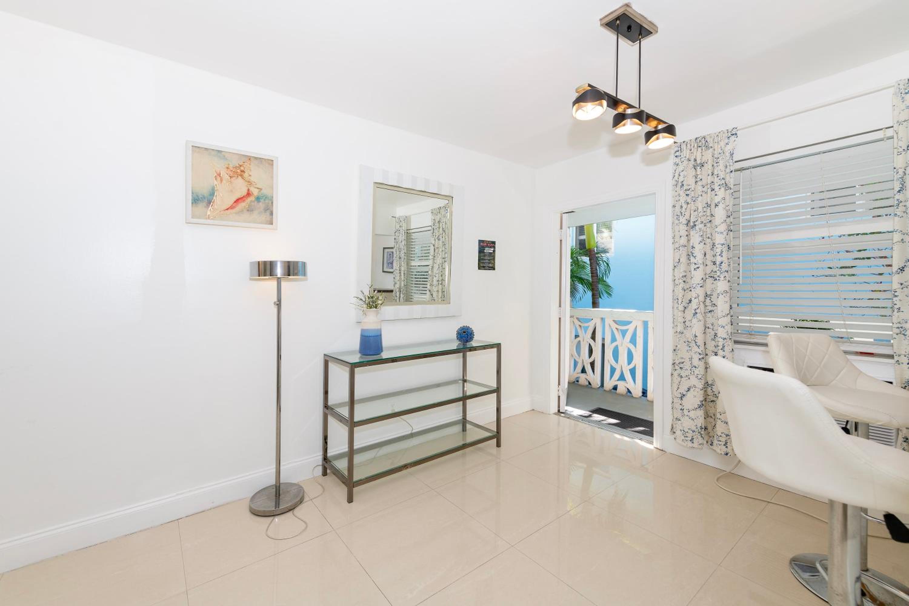 Sofi Beach Apartments