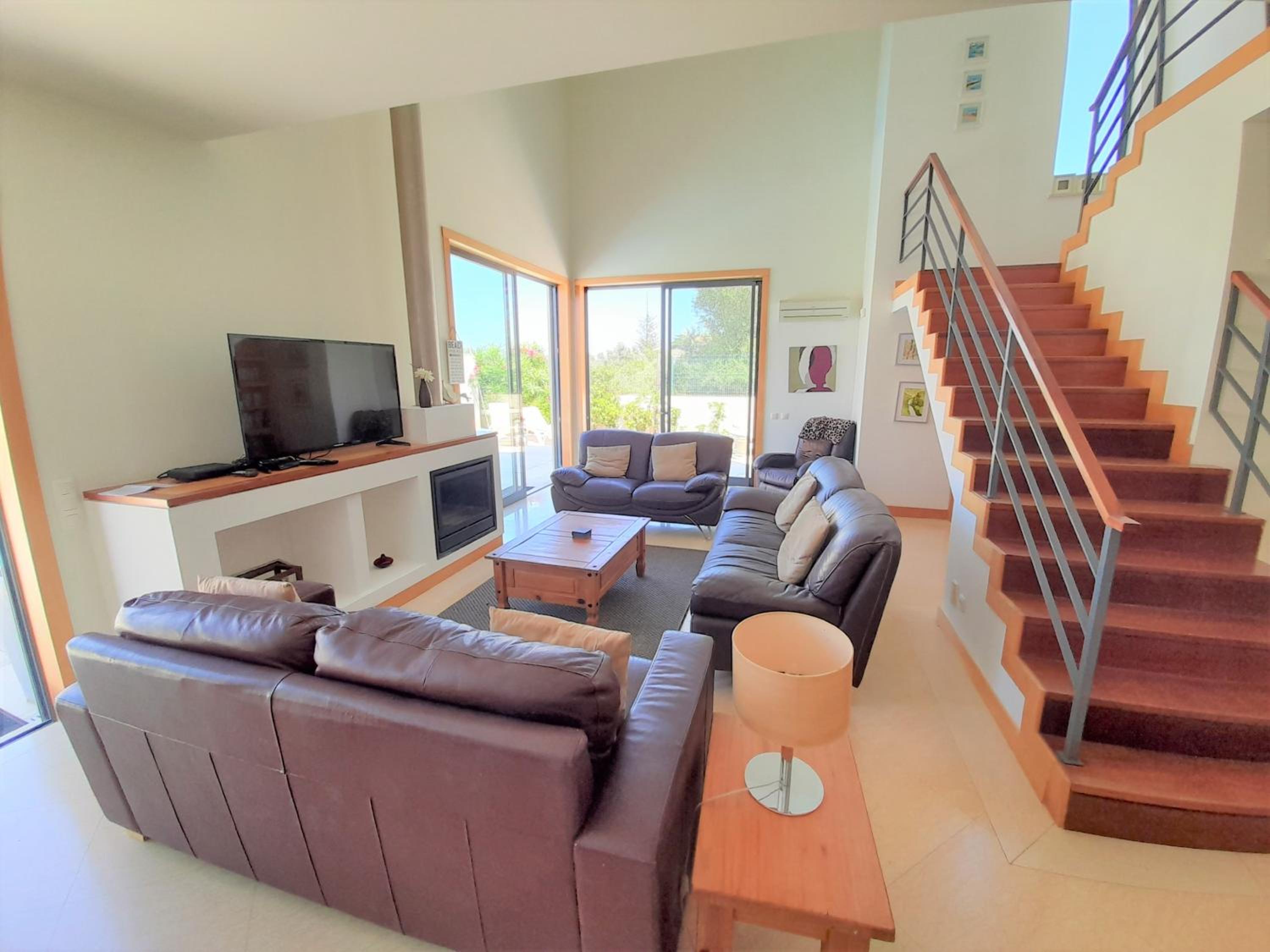 Villa Paula with Private Pool Close to the Beach and Strip view 5