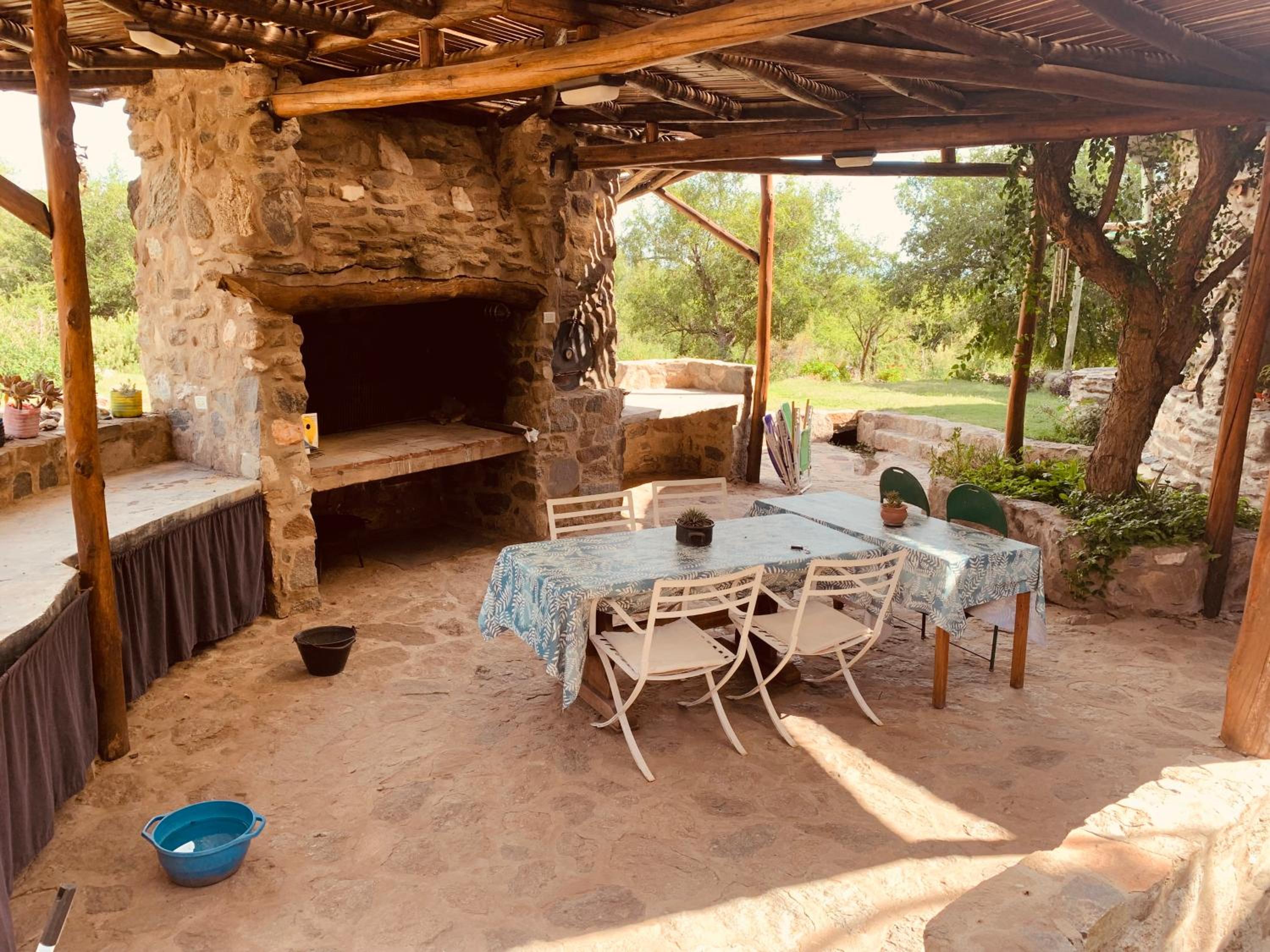 El Lugar