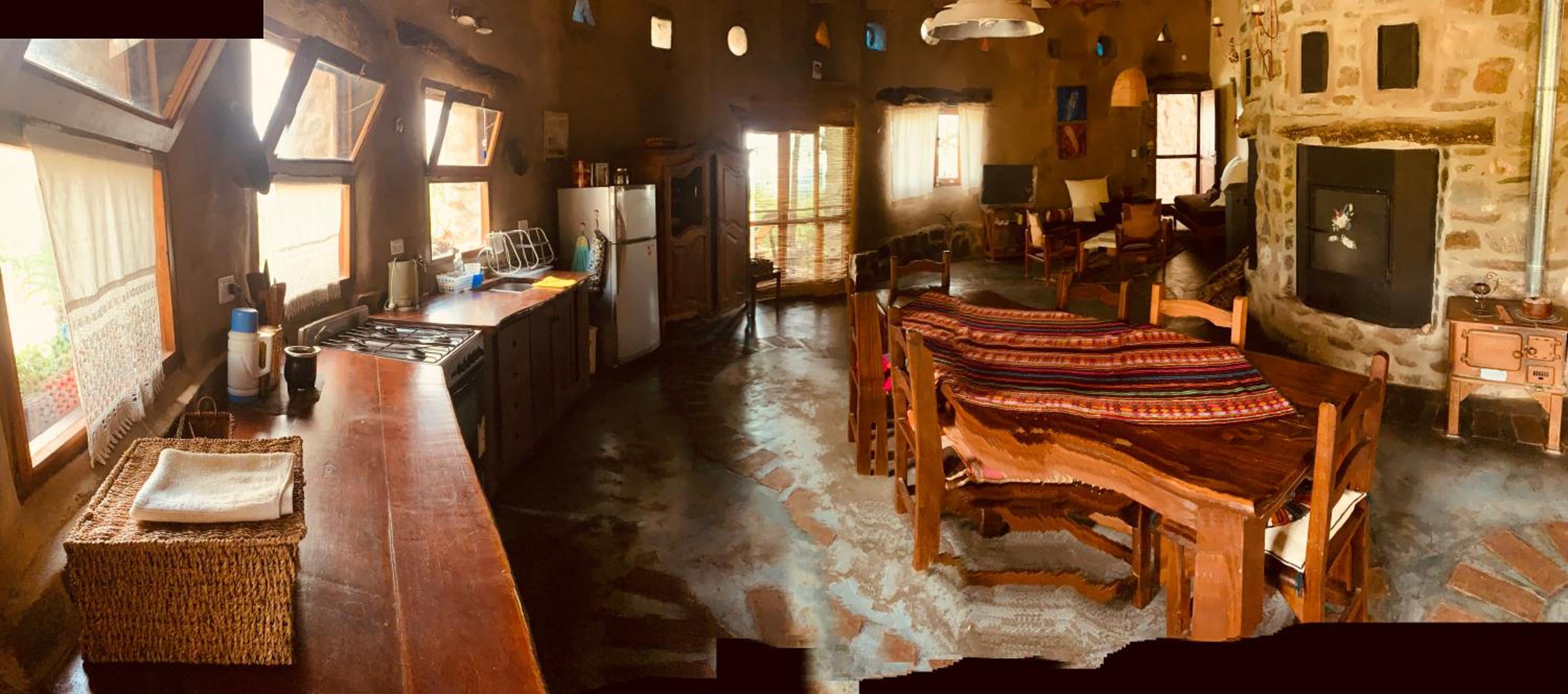 El Lugar