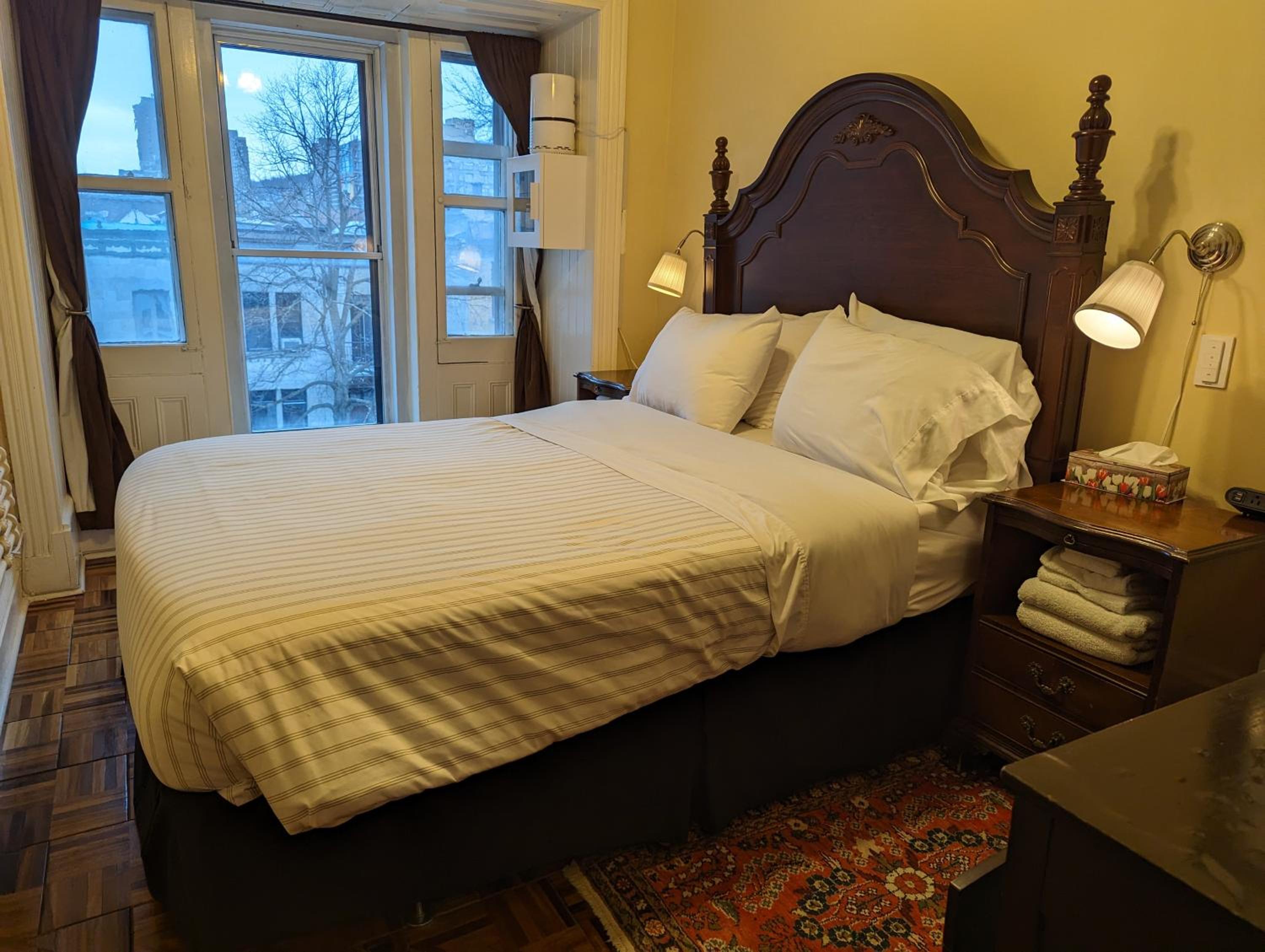 Gingerbread Manor - Image 4