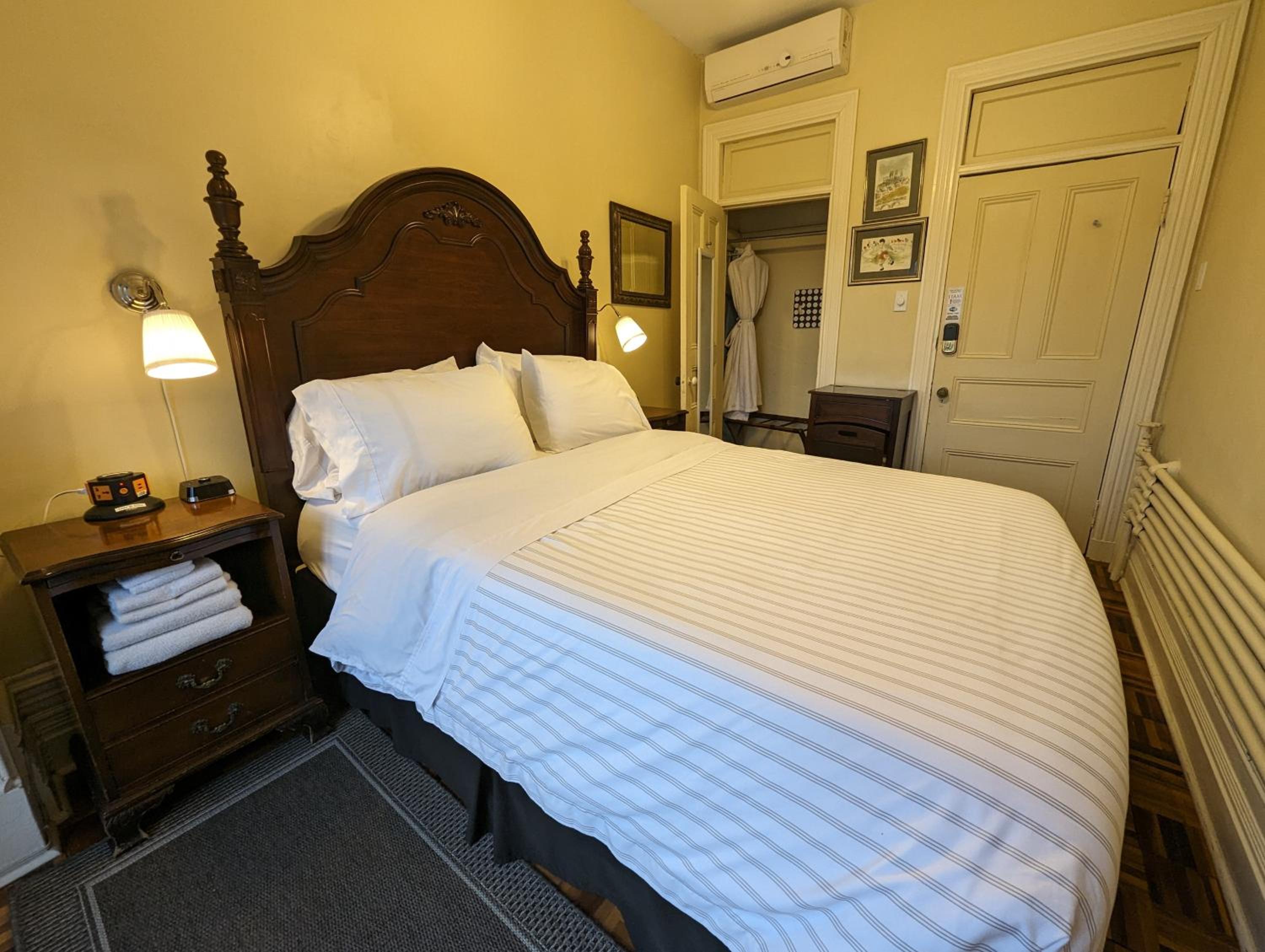 Gingerbread Manor - Image 5