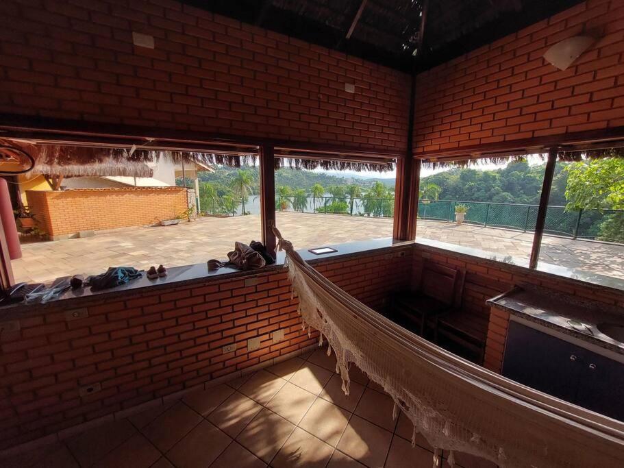 Casa Sítio em condomínio Mairiporã Beira represa