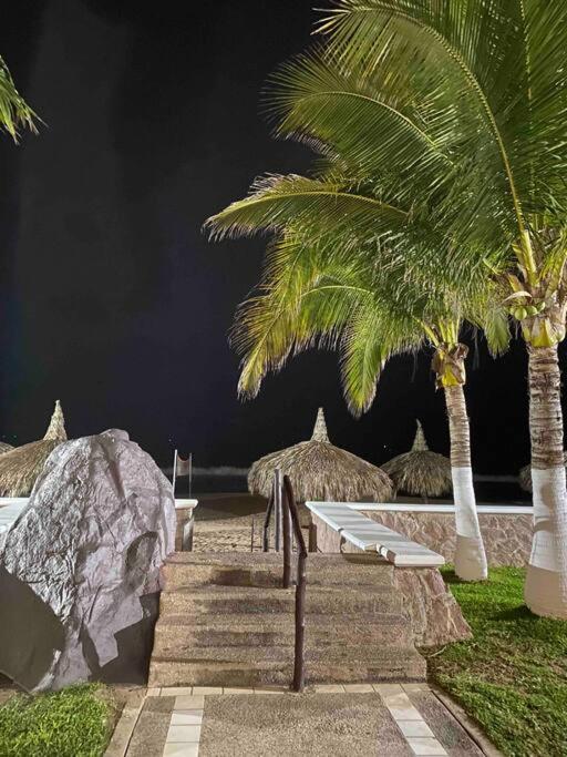 A pie de playa privada view 4