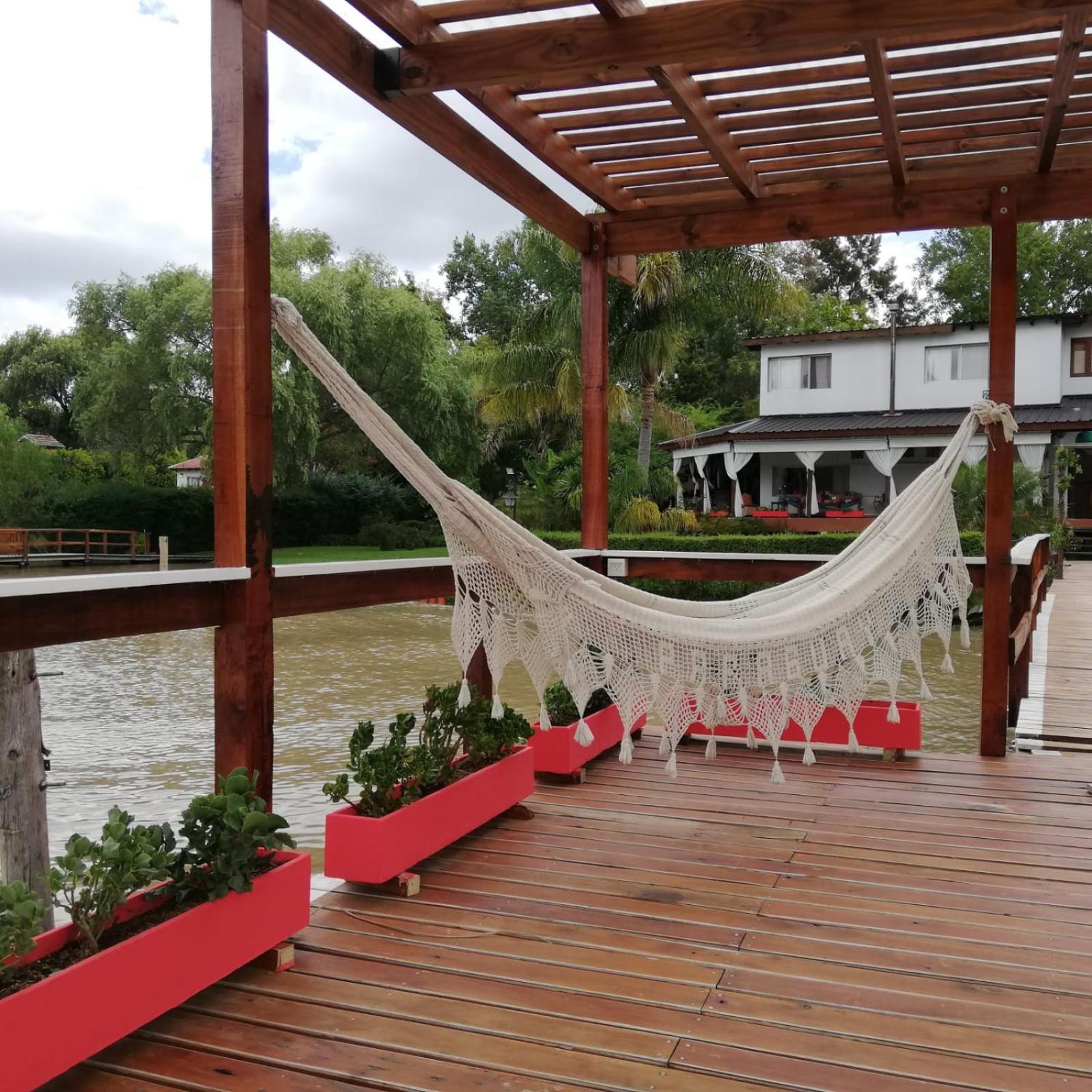 Cabañas - Domos en el Delta del Tigre