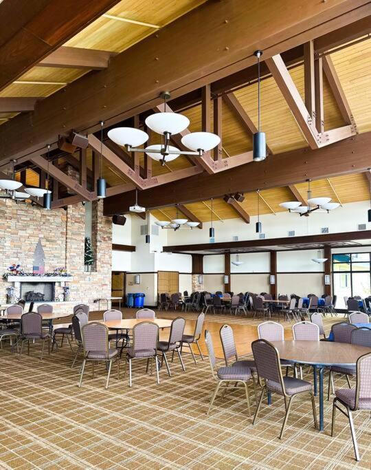 meeting & event spaces