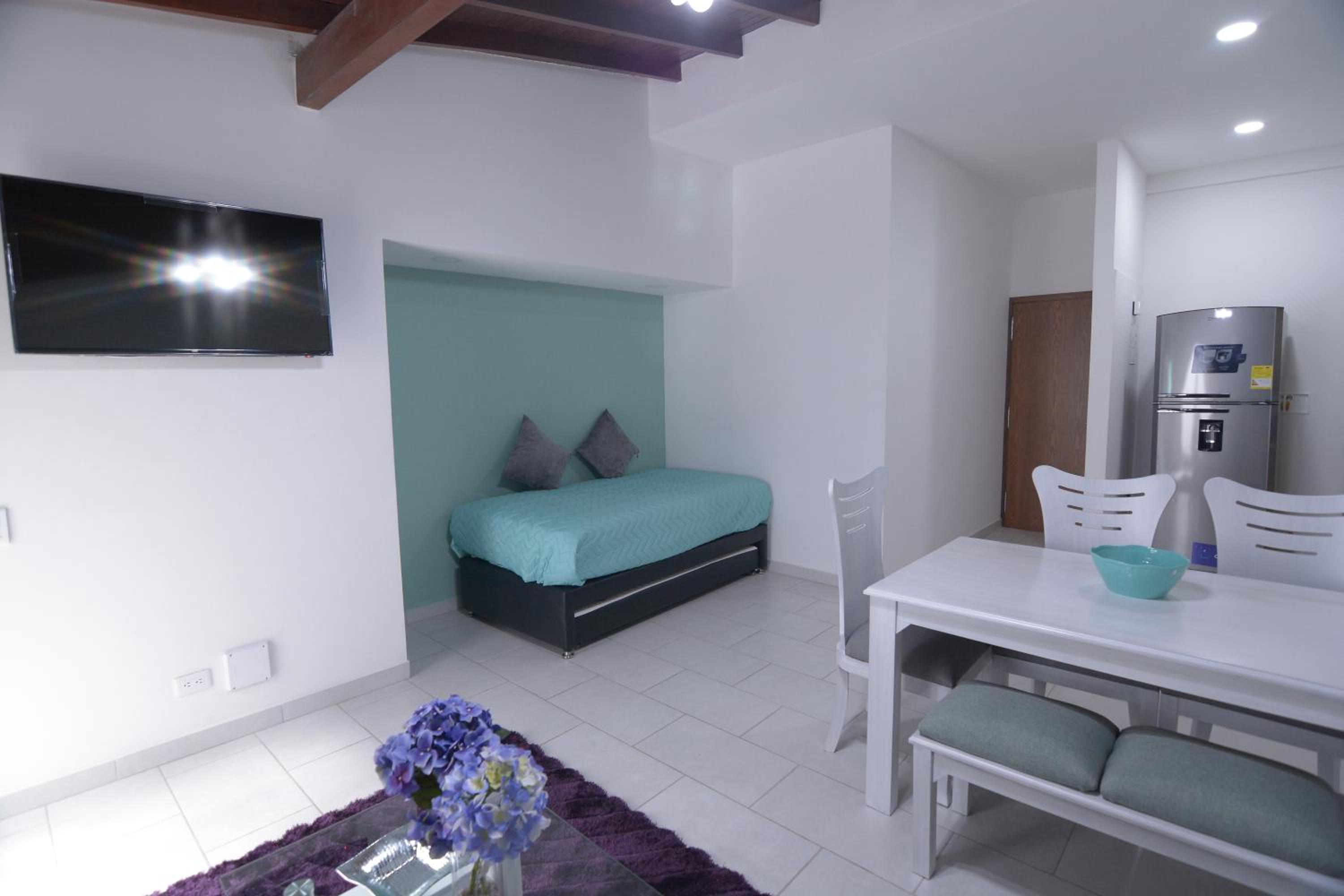 apartamentos amoblados casa margarita laureles estadio excelente ubicación