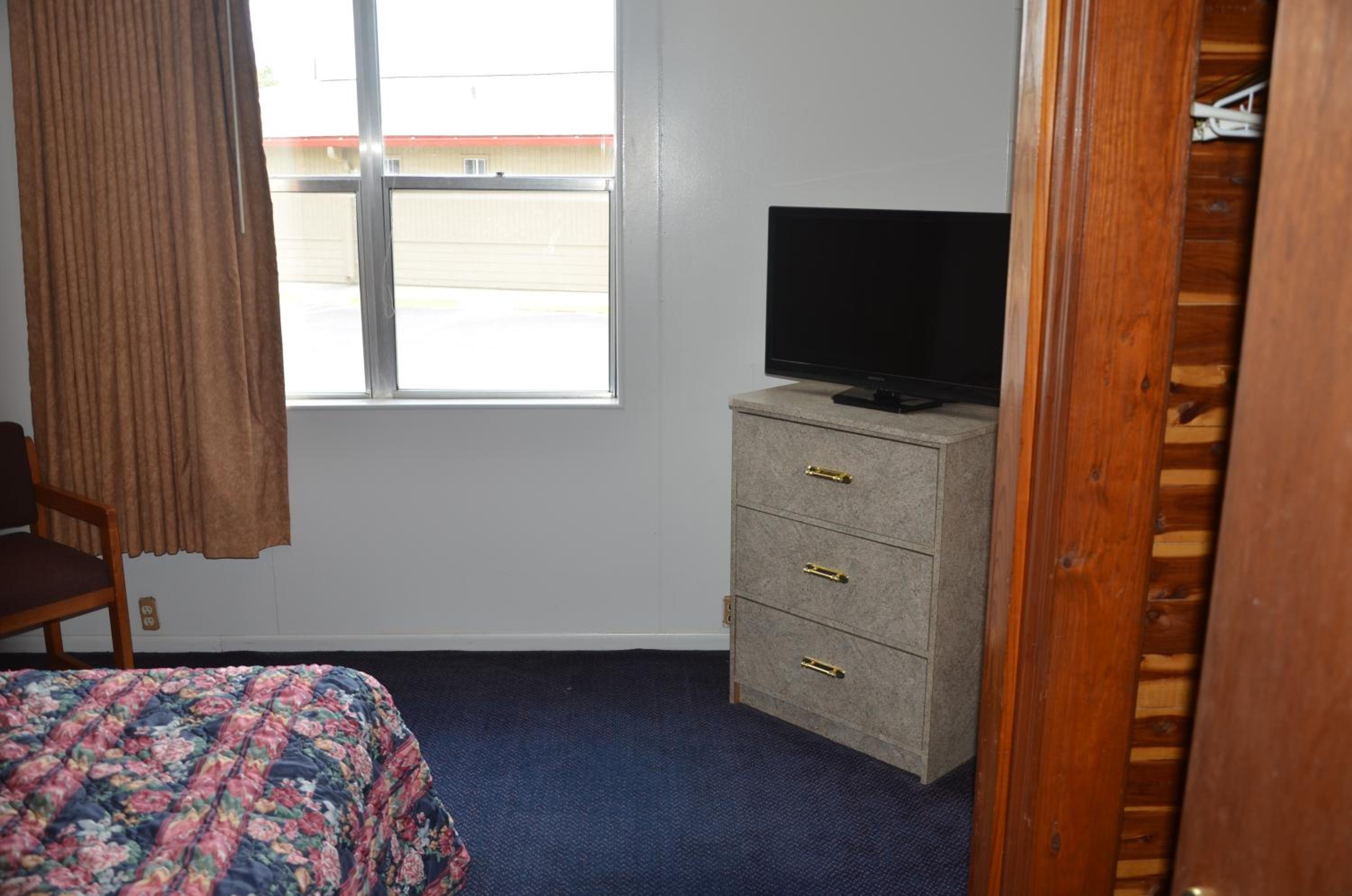 Photo 8