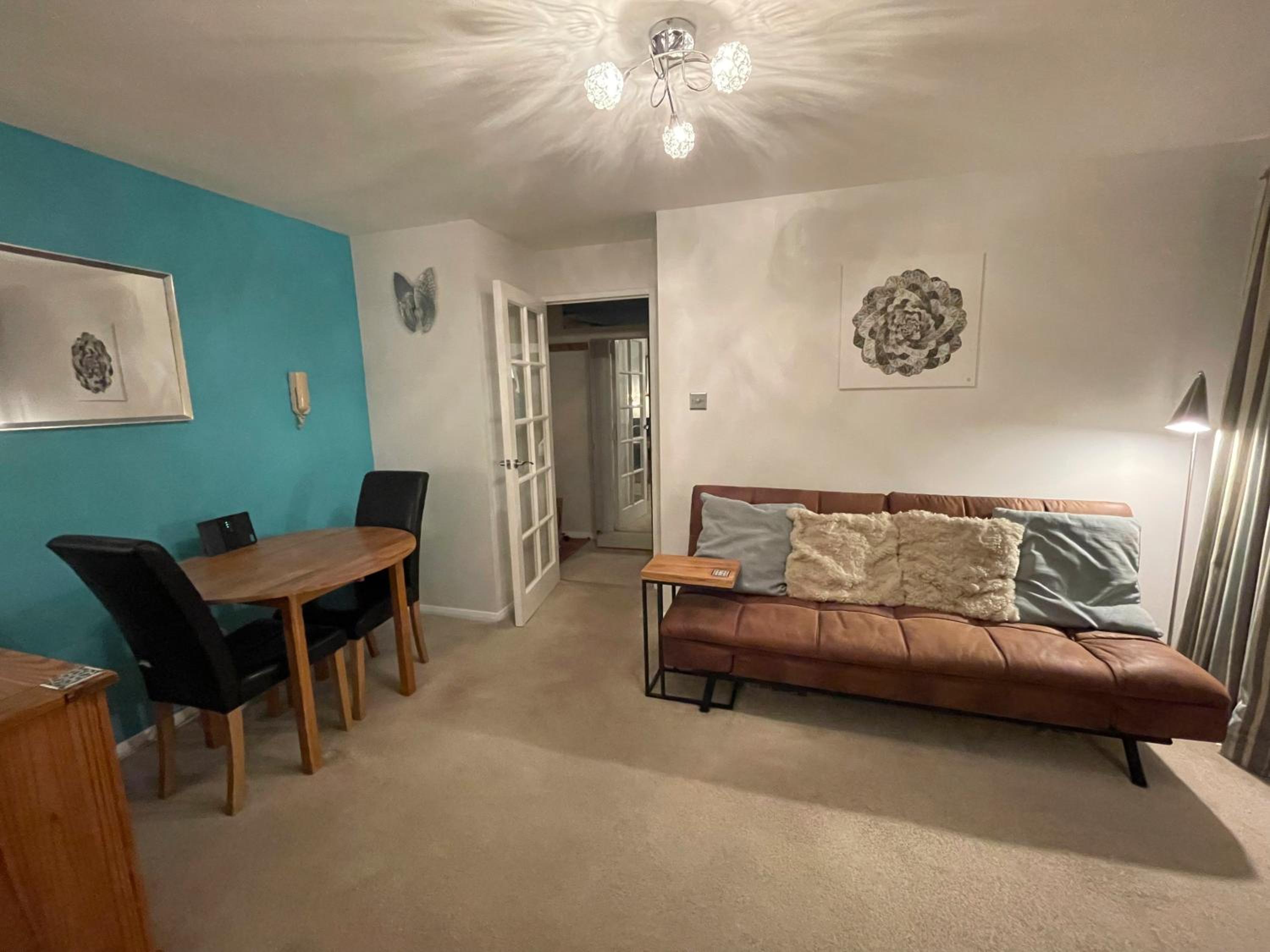 Beautiful Peaceful Studio Flat